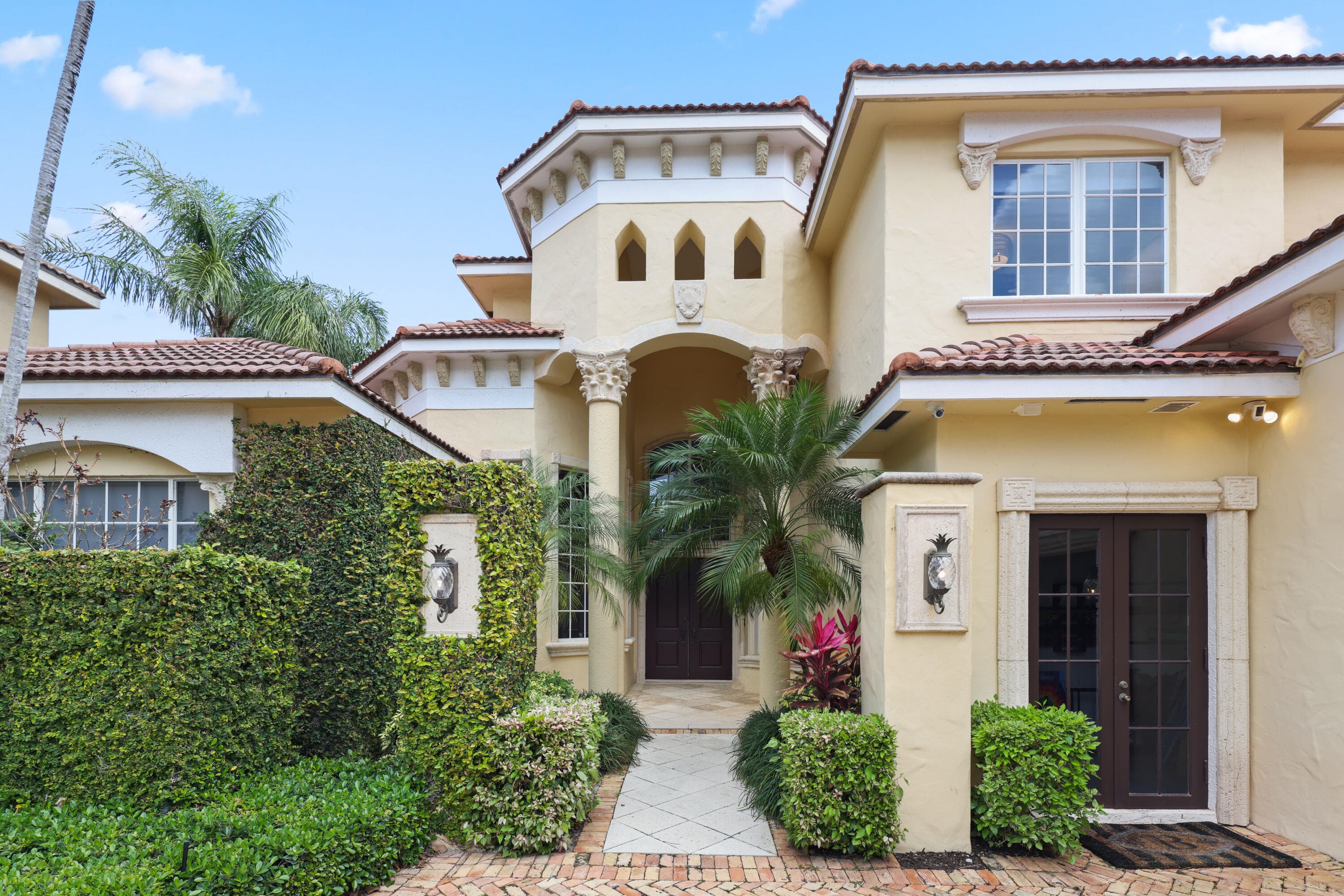 1019 Grand Court, Highland Beach, FL 33487 — photo 4 of 105