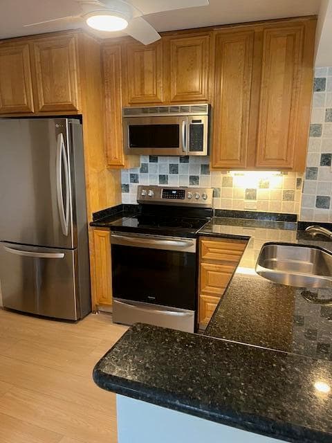 1625 SE 10th Avenue 302, Fort Lauderdale, FL 33316 — photo 2 of 13