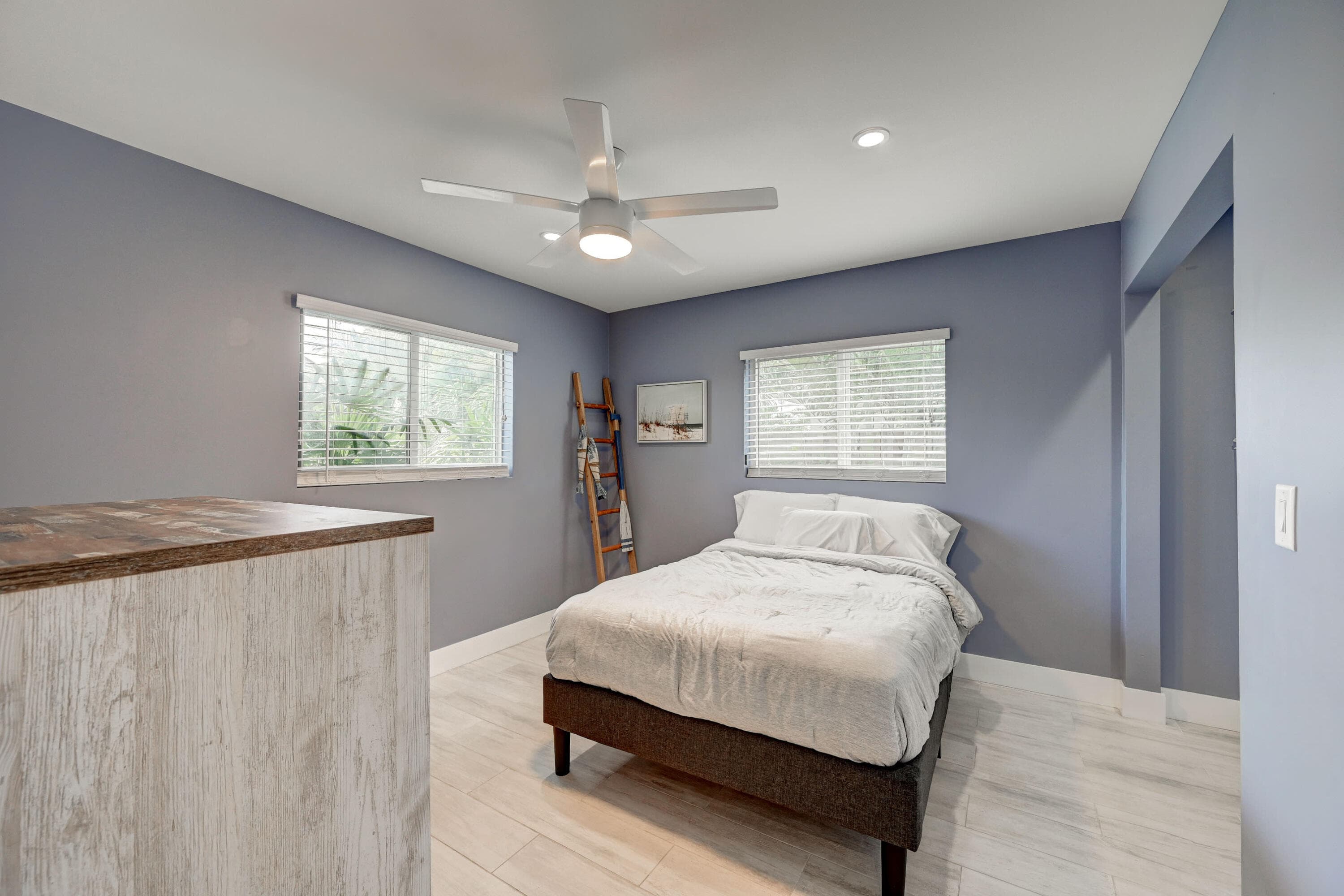 351 NE 41st Street, Oakland Park, FL 33334 — photo 17 of 23
