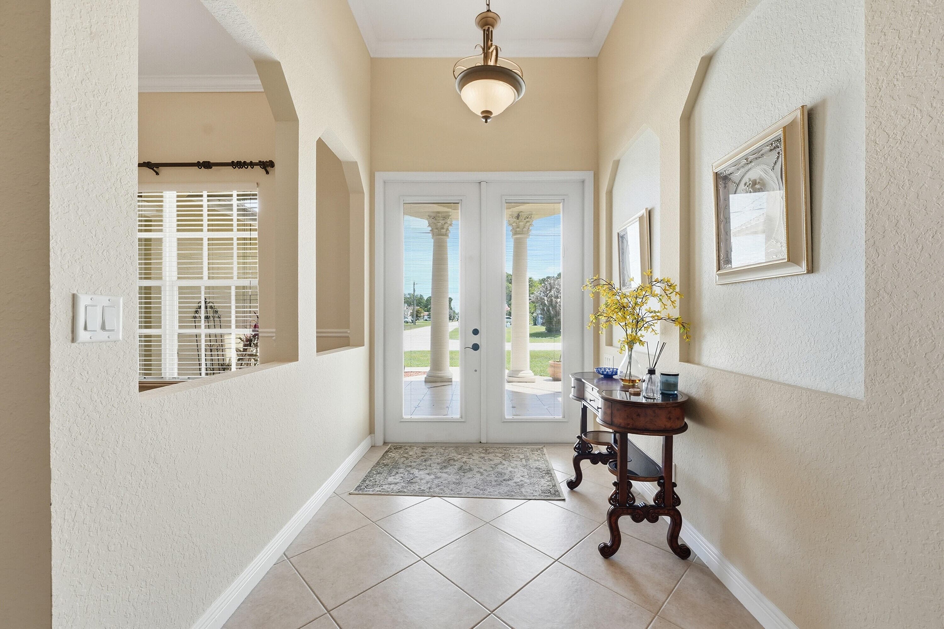 2199 SE Heathwood Circle, Port St. Lucie, FL 34952 — photo 5 of 49