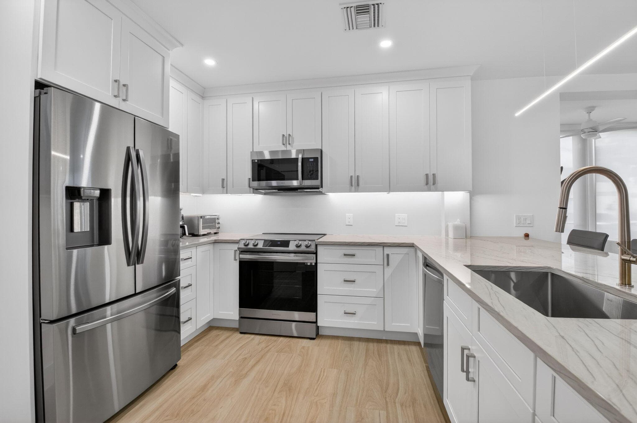 19355 Sabal Lake Drive 5031, Boca Raton, FL 33434 — photo 4 of 69