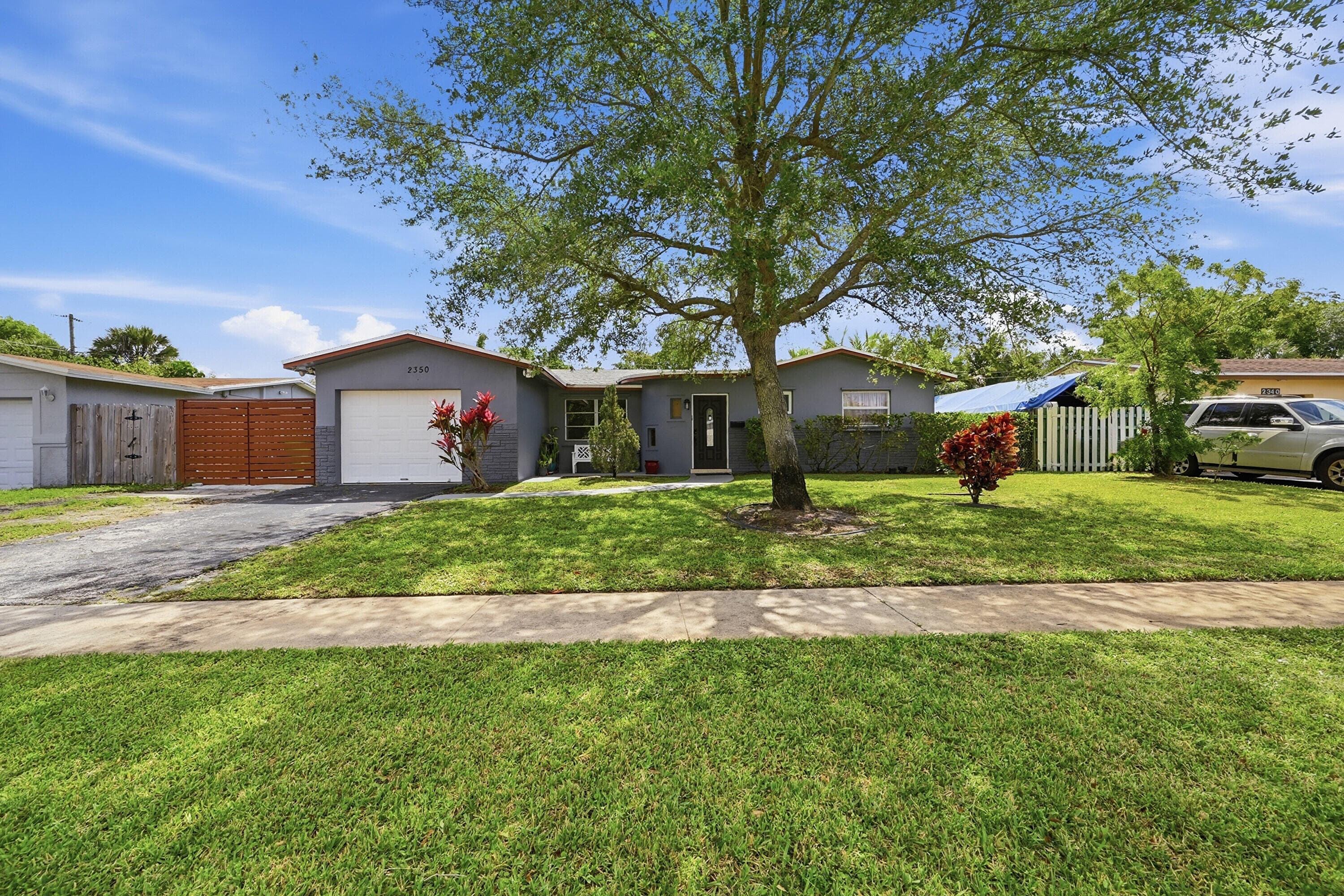 2350 NW 60th Avenue, Sunrise, FL 33313 — photo 1 of 30