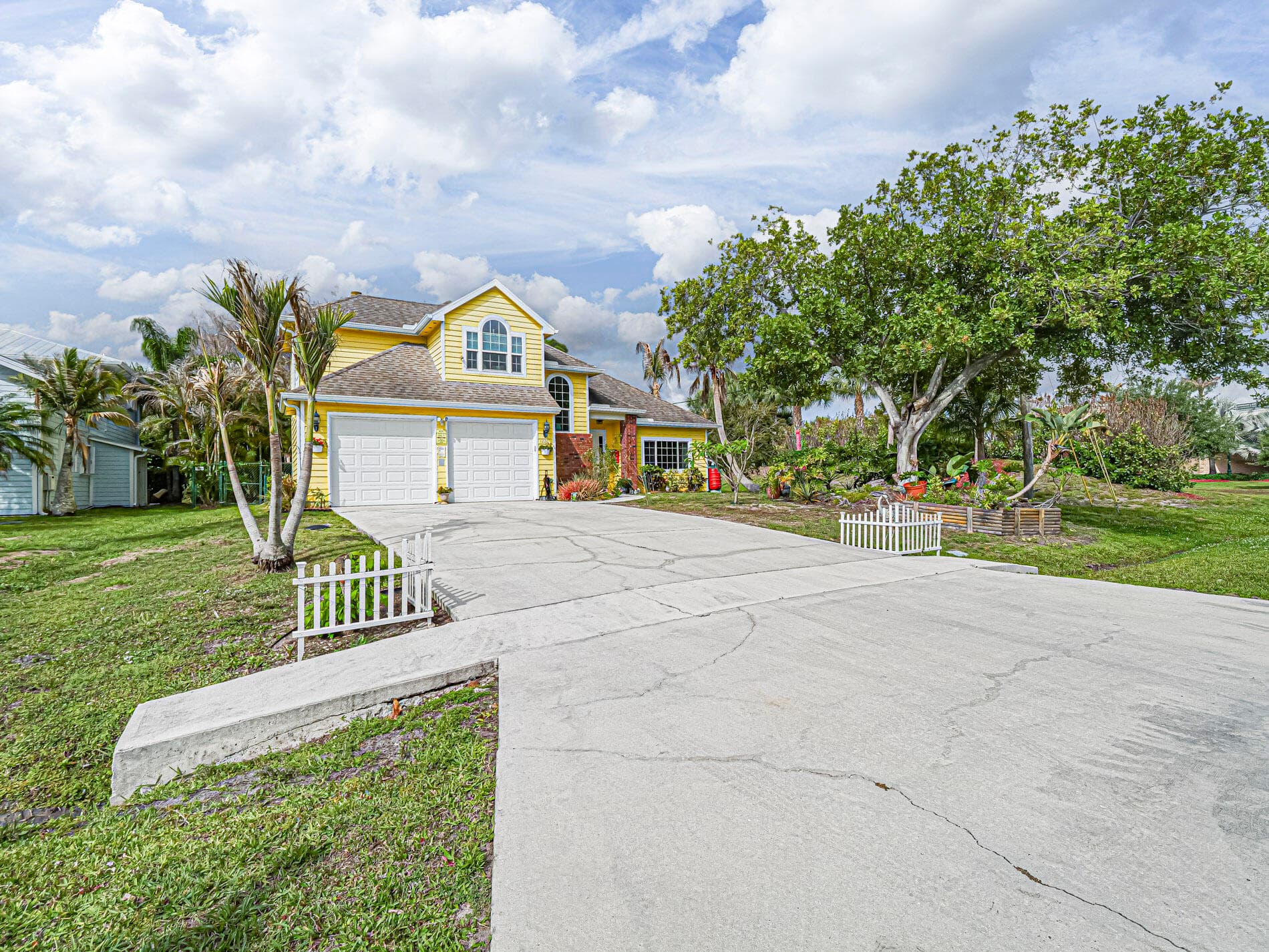 1226 SE Coral Reef Street, Port St. Lucie, FL 34983 — photo 5 of 74