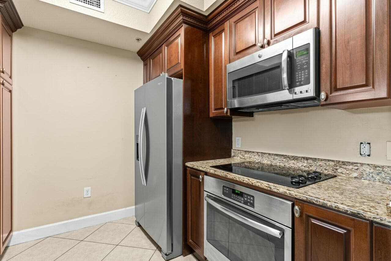 1690 Renaissance Commons Boulevard 1125, Boynton Beach, FL 33426 — photo 5 of 37