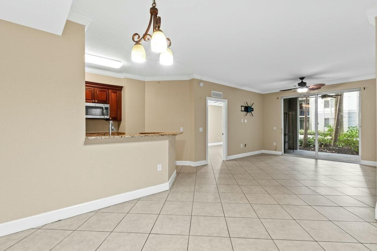 1690 Renaissance Commons Boulevard 1125, Boynton Beach, FL 33426 — photo 8 of 37