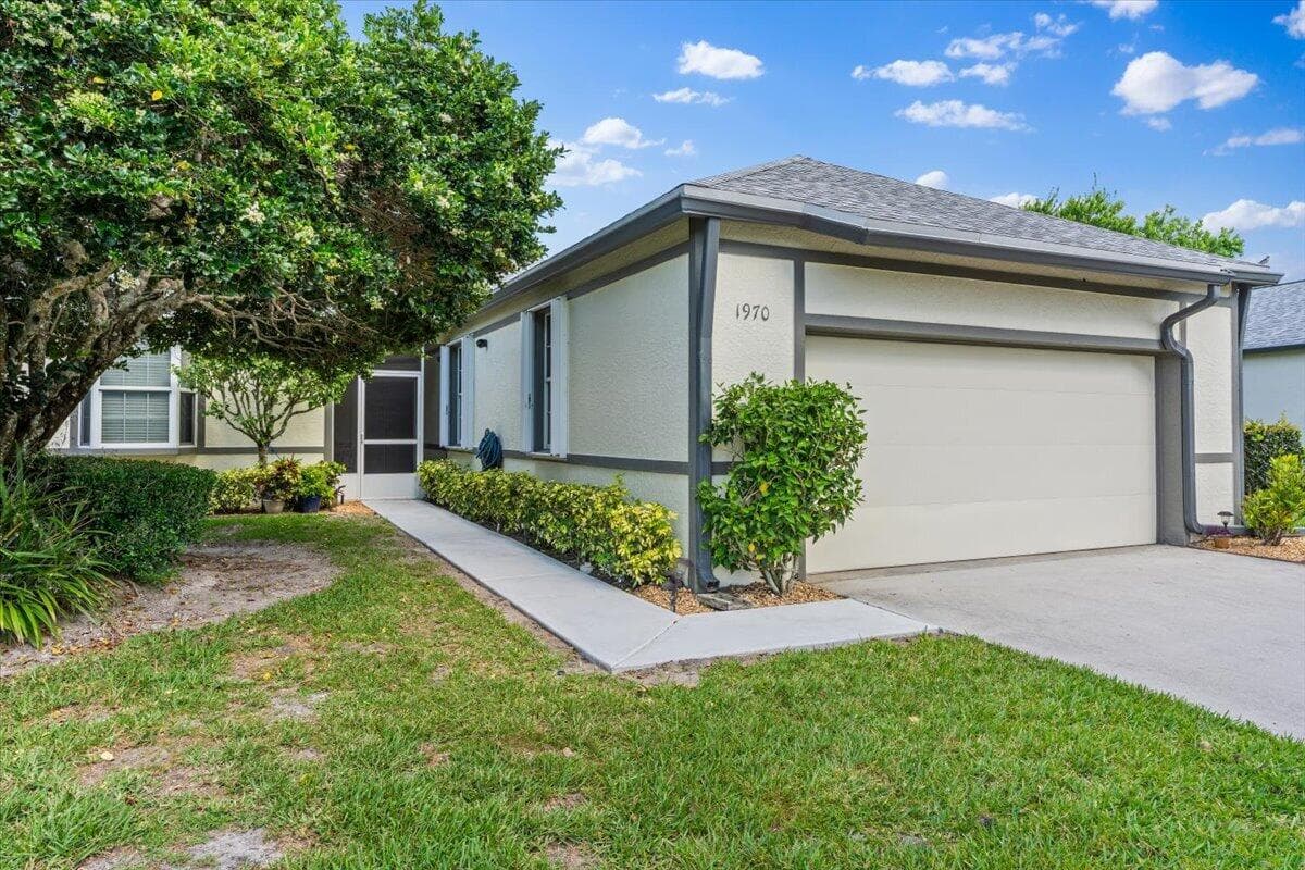 1970 Westhampton Court, Vero Beach, FL 32966 — photo 2 of 36