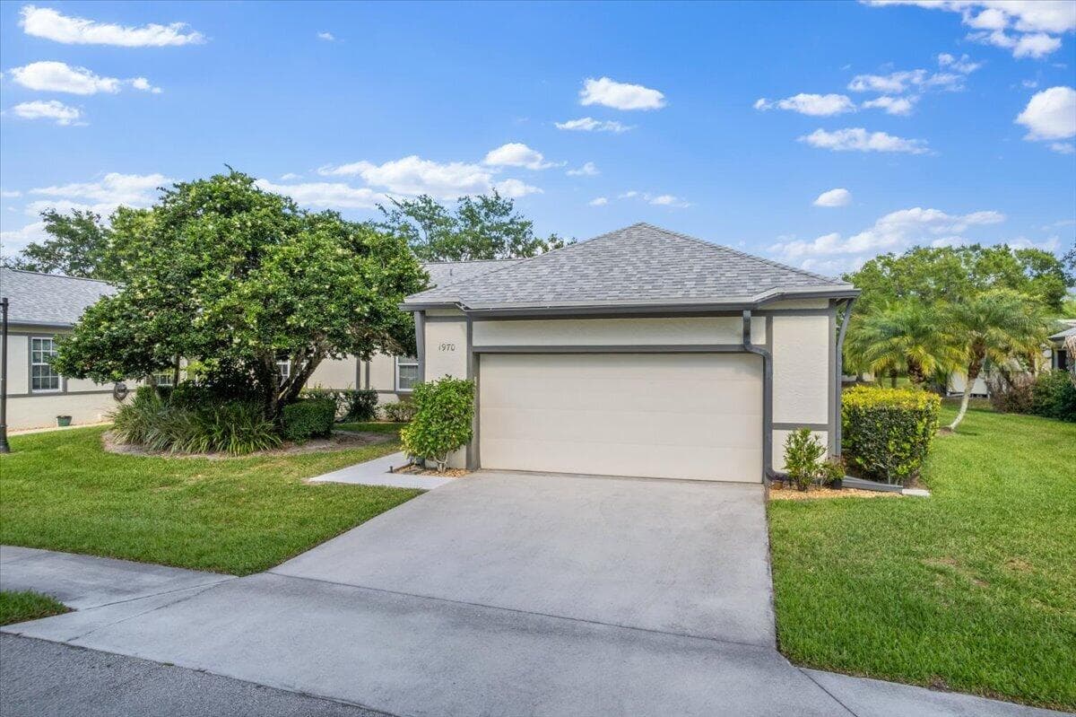 1970 Westhampton Court, Vero Beach, FL 32966 — photo 1 of 36