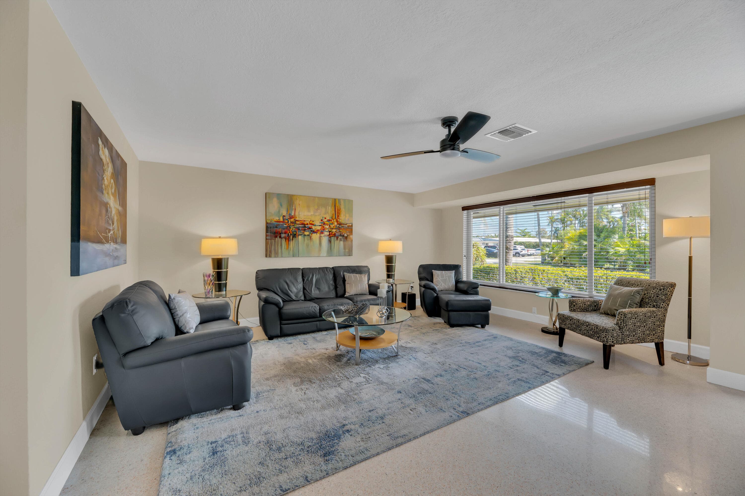 2401 NE 17th Terrace, Wilton Manors, FL 33305 — photo 4 of 31