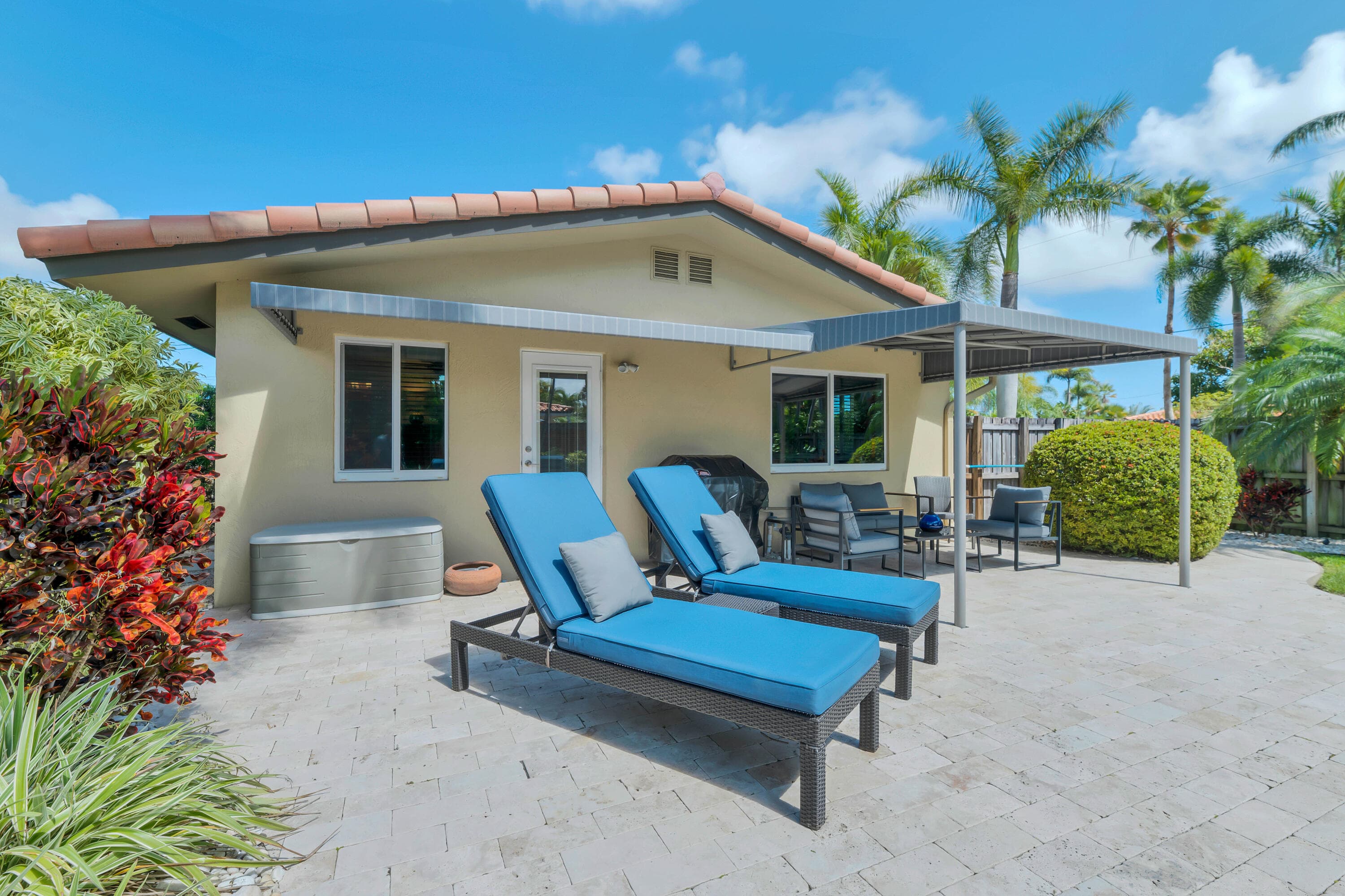 2401 NE 17th Terrace, Wilton Manors, FL 33305 — photo 24 of 31