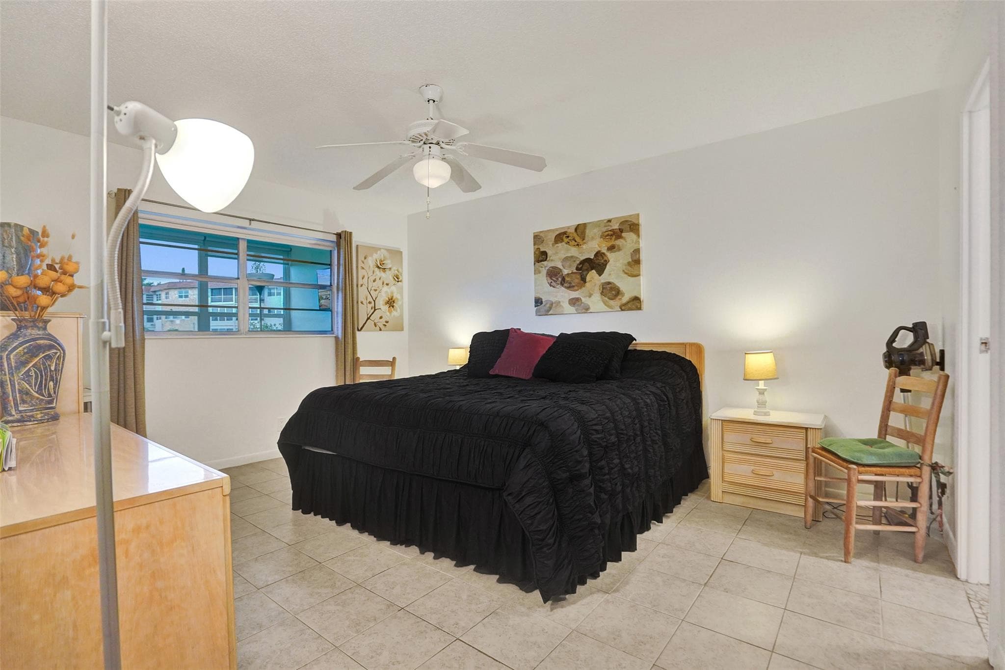 4706 NW 36th Street 409, Lauderdale Lakes, FL 33319 — photo 6 of 24