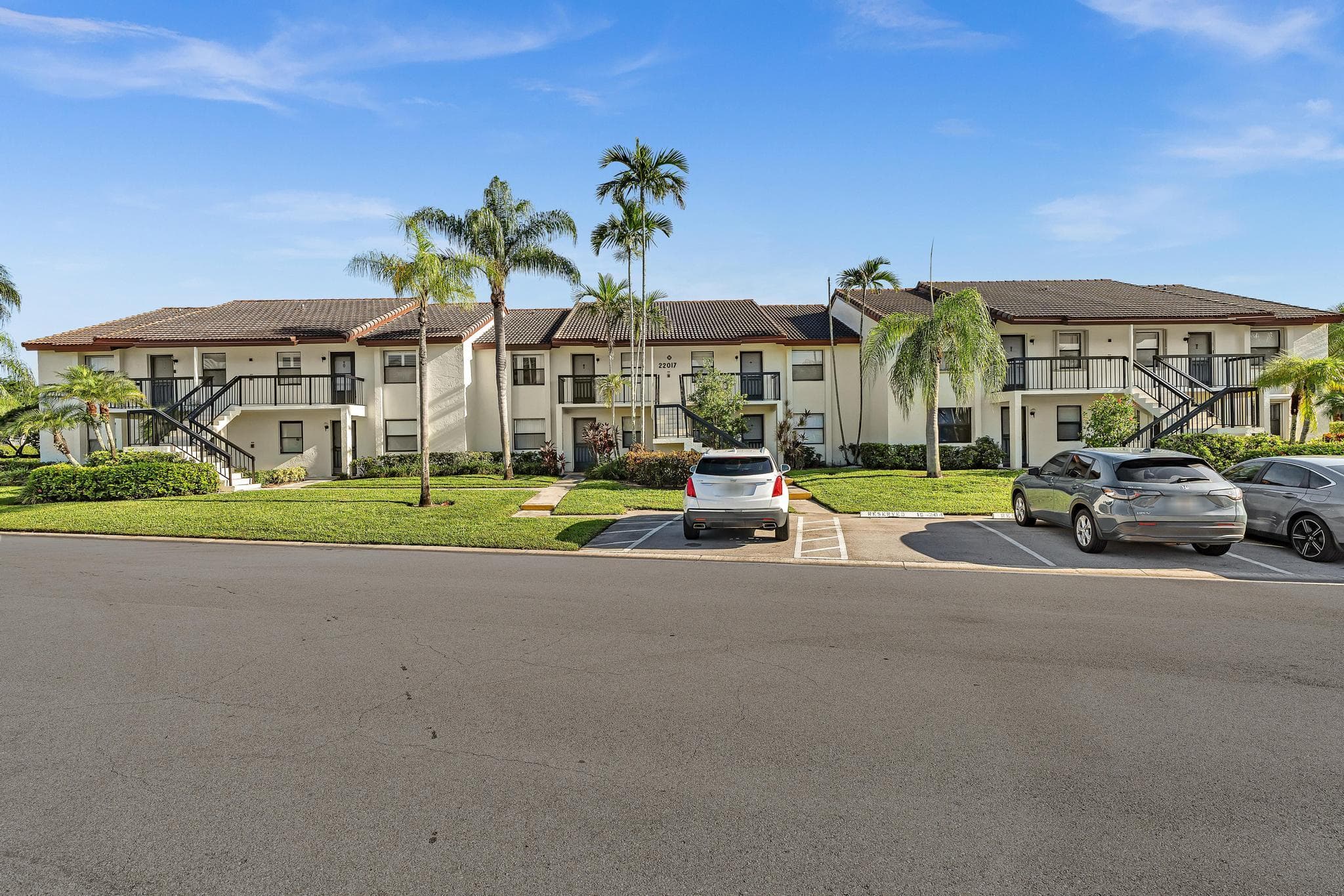 22017 Palms Way 205, Boca Raton, FL 33433 — photo 2 of 38