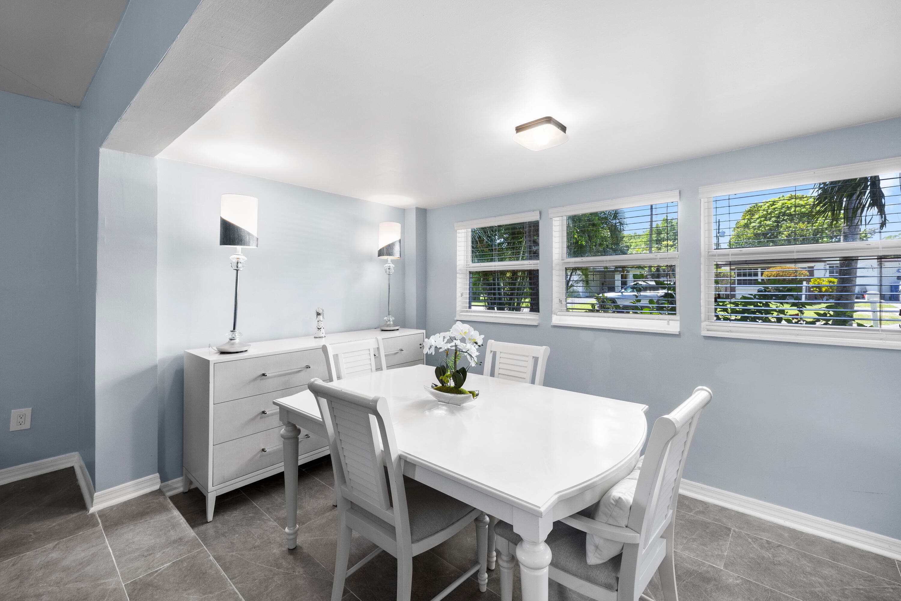 2660 SW 12th Terrace, Fort Lauderdale, FL 33315 — photo 5 of 23