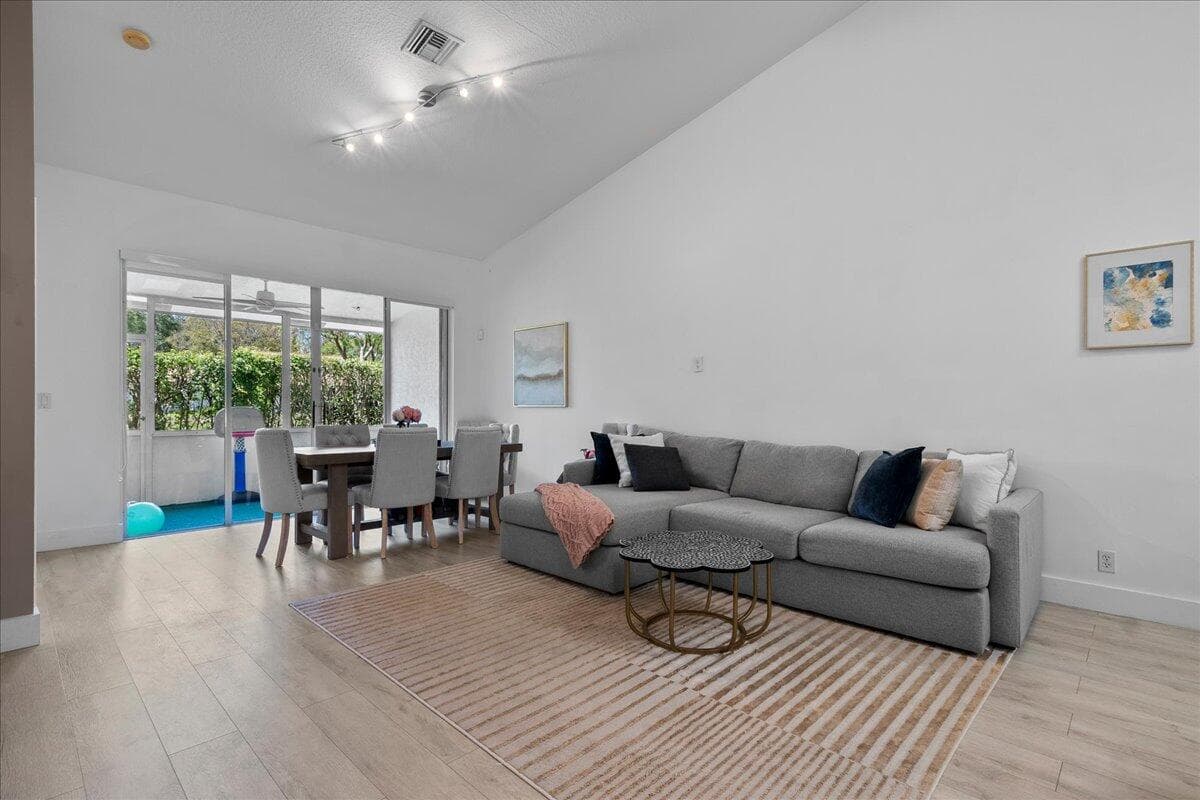 8304 Vía Di Veneto, Boca Raton, FL 33496 — photo 7 of 24