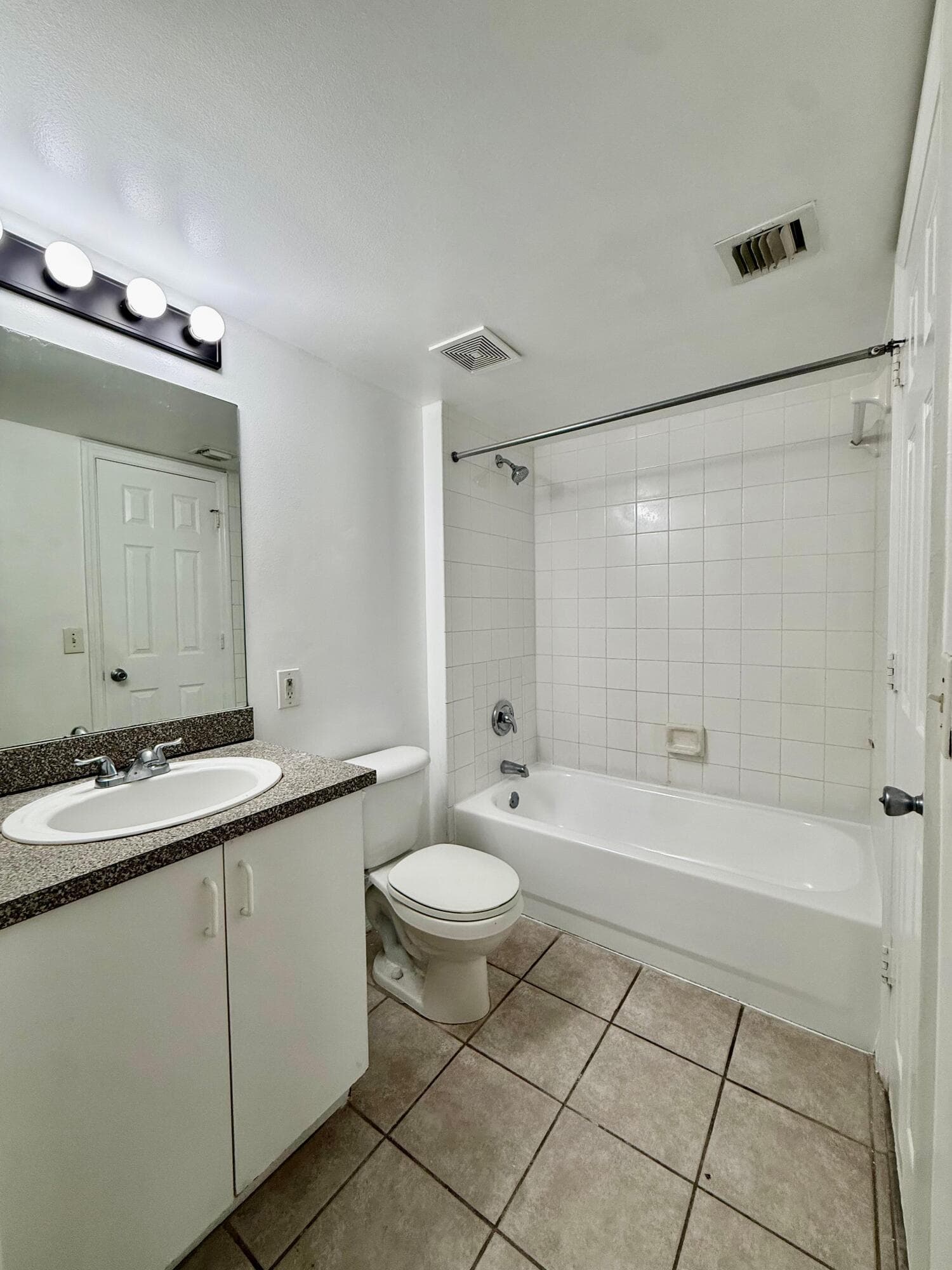 5065 Wiles Road 204, Coconut Creek, FL 33073 — photo 3 of 14