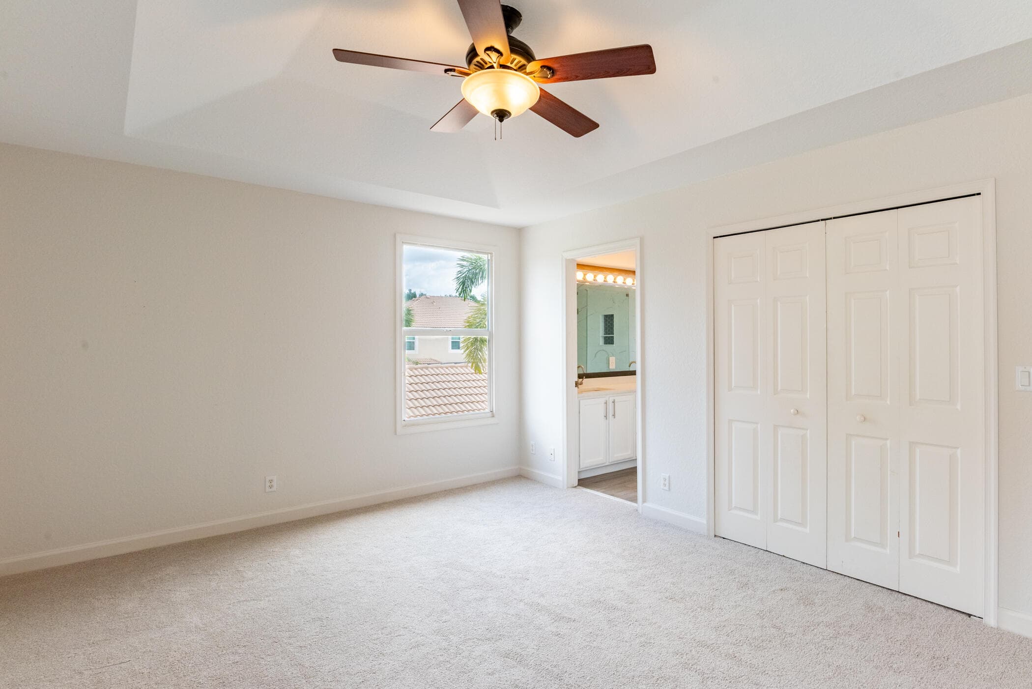8065 Murano Circle, Palm Beach Gardens, FL 33418 — photo 19 of 34