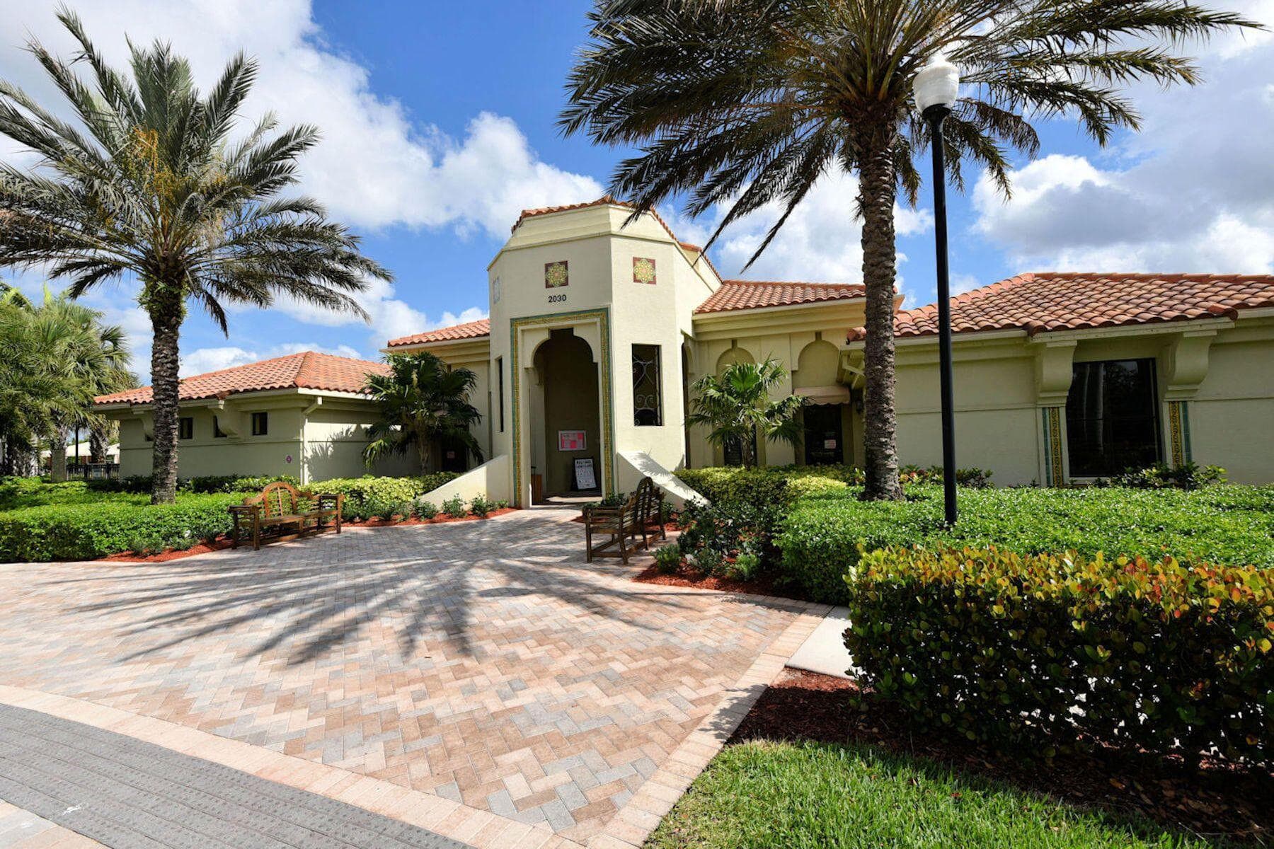 2106 Belcara Court, West Palm Beach, FL 33411 — photo 29 of 36