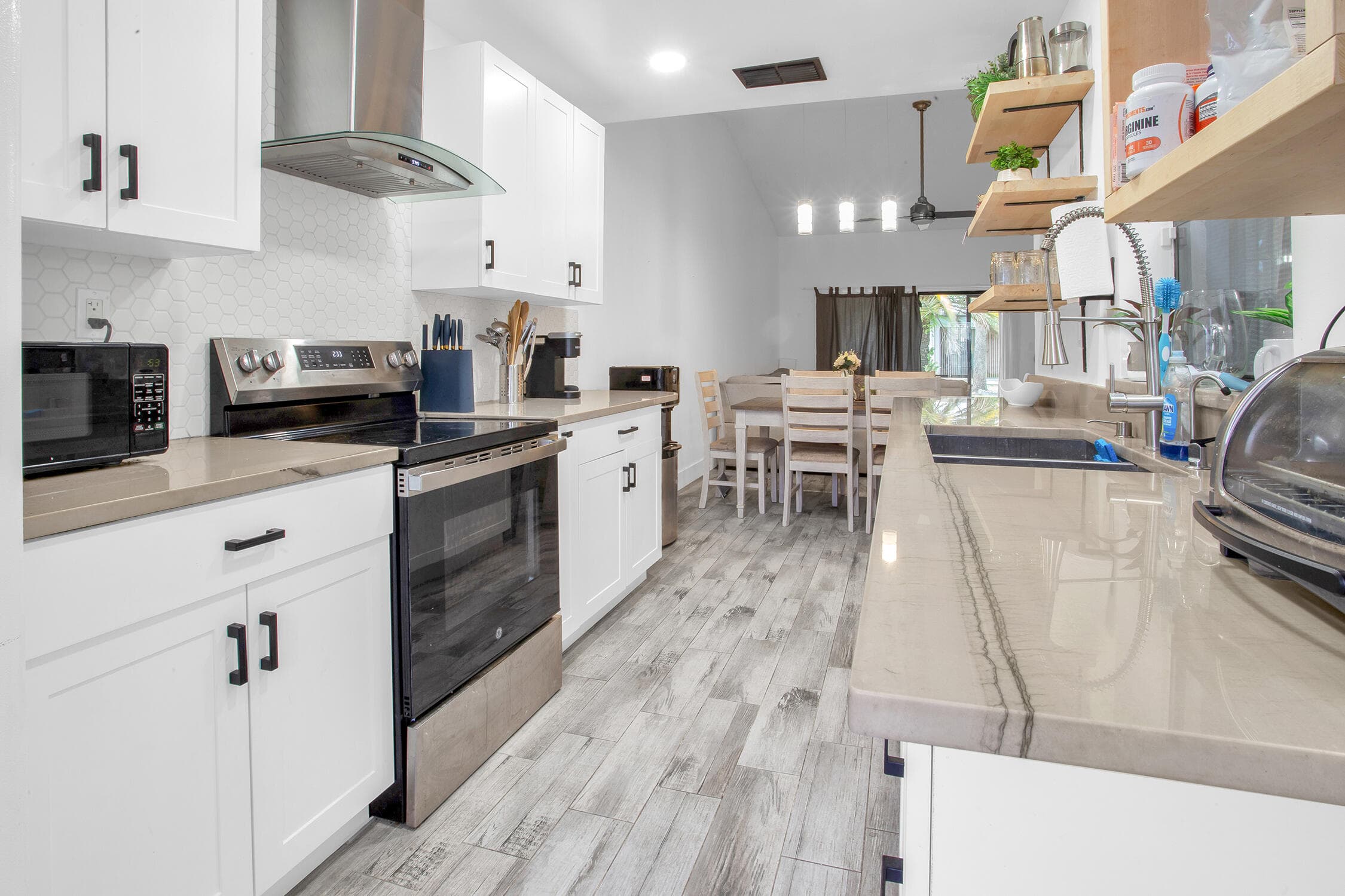 8202 NW 100th Drive, Tamarac, FL 33321 — photo 17 of 53