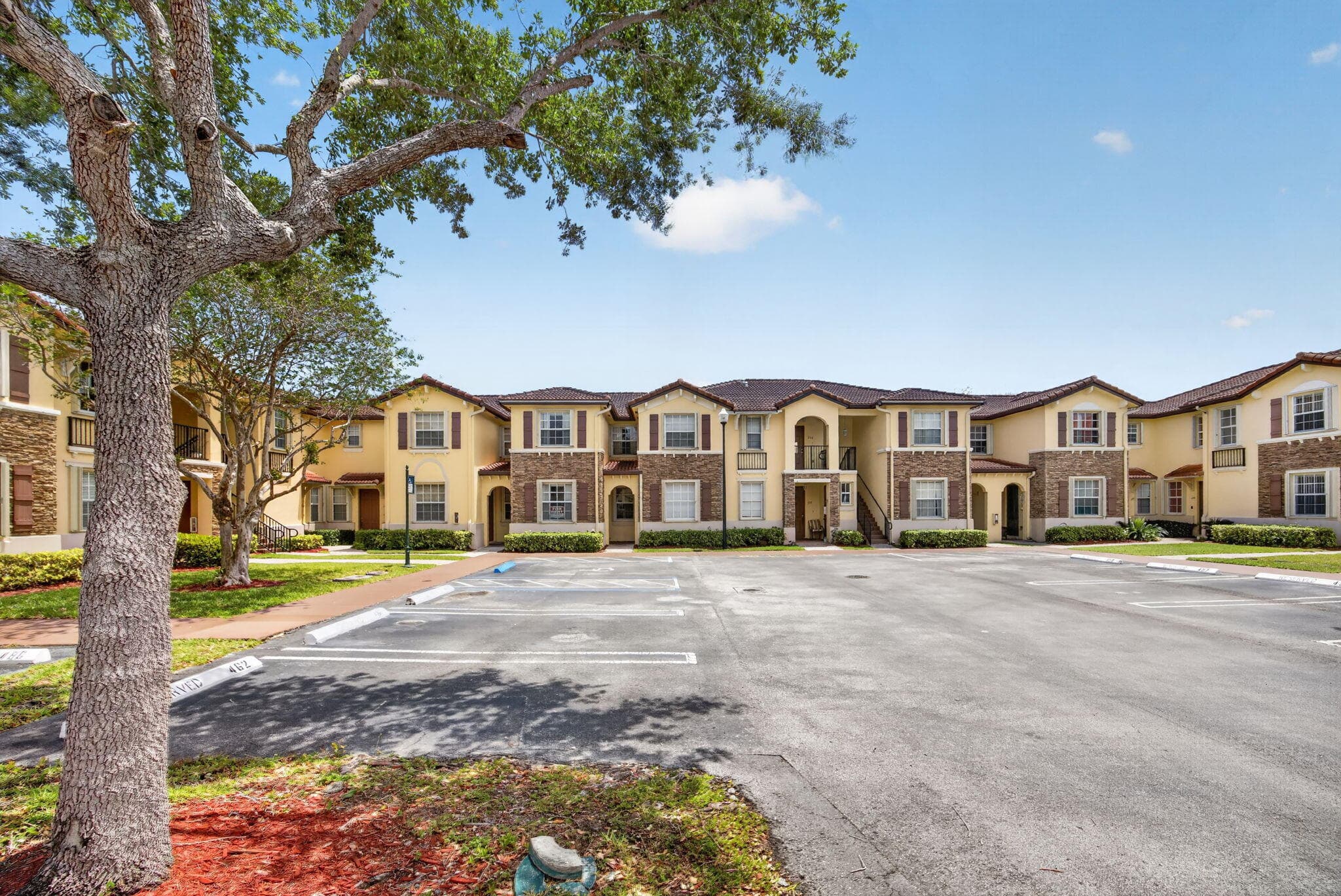 1575 NE 33rd Avenue Unit 105, Homestead, FL 33033 — photo 6 of 40
