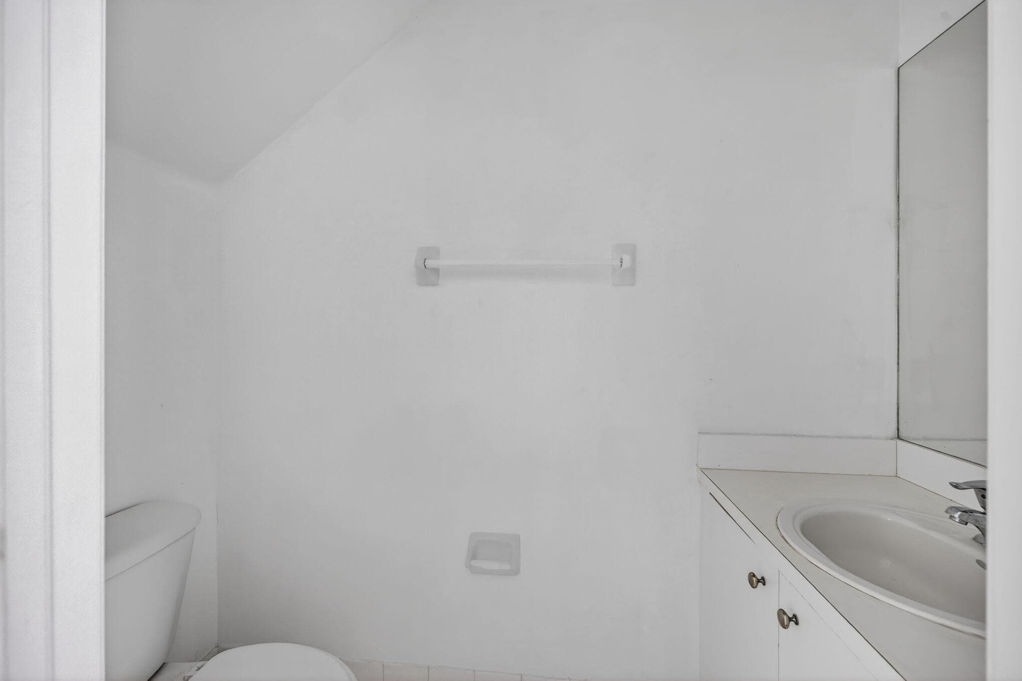 1575 NE 33rd Avenue Unit 105, Homestead, FL 33033 — photo 17 of 40