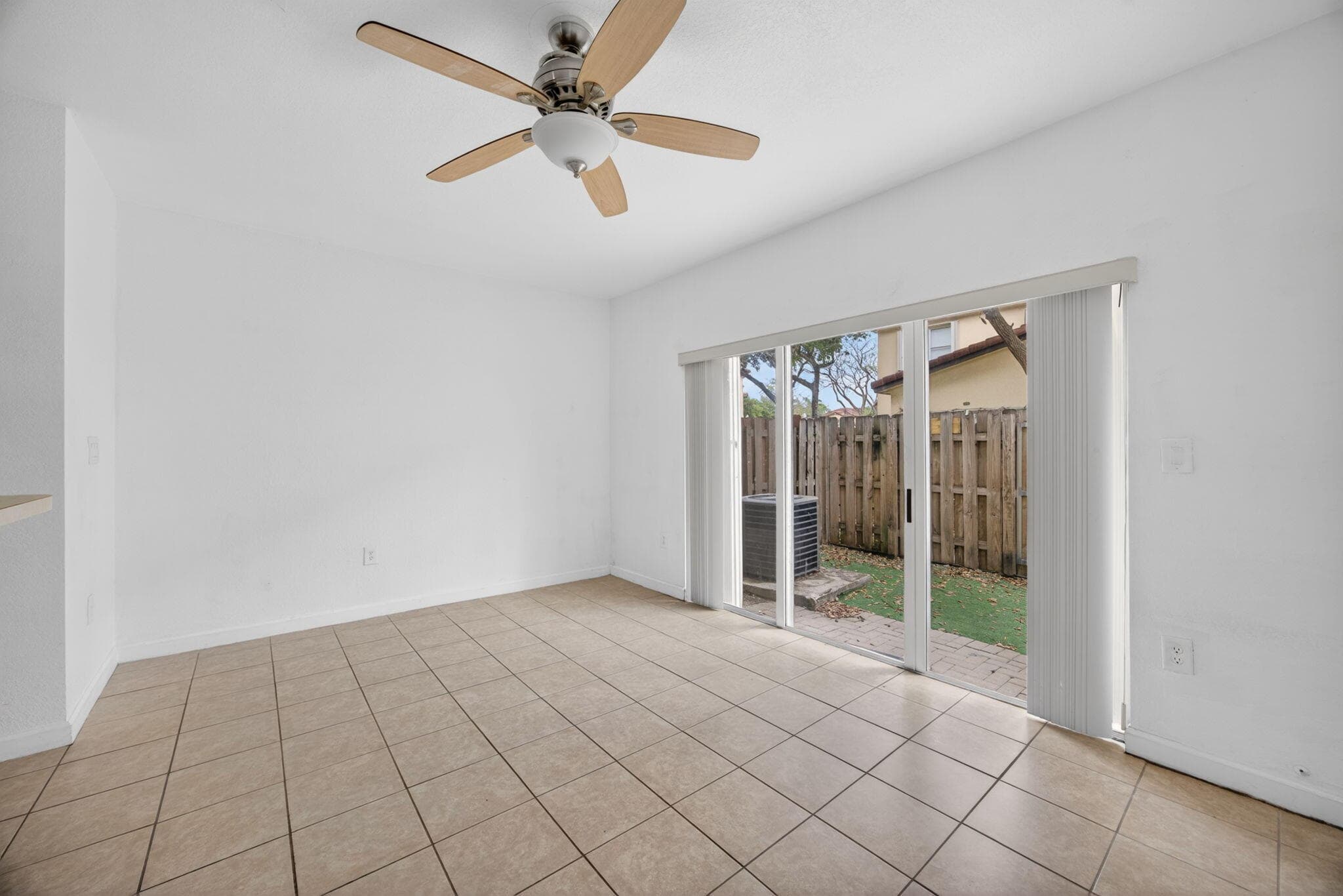 1575 NE 33rd Avenue Unit 105, Homestead, FL 33033 — photo 20 of 40