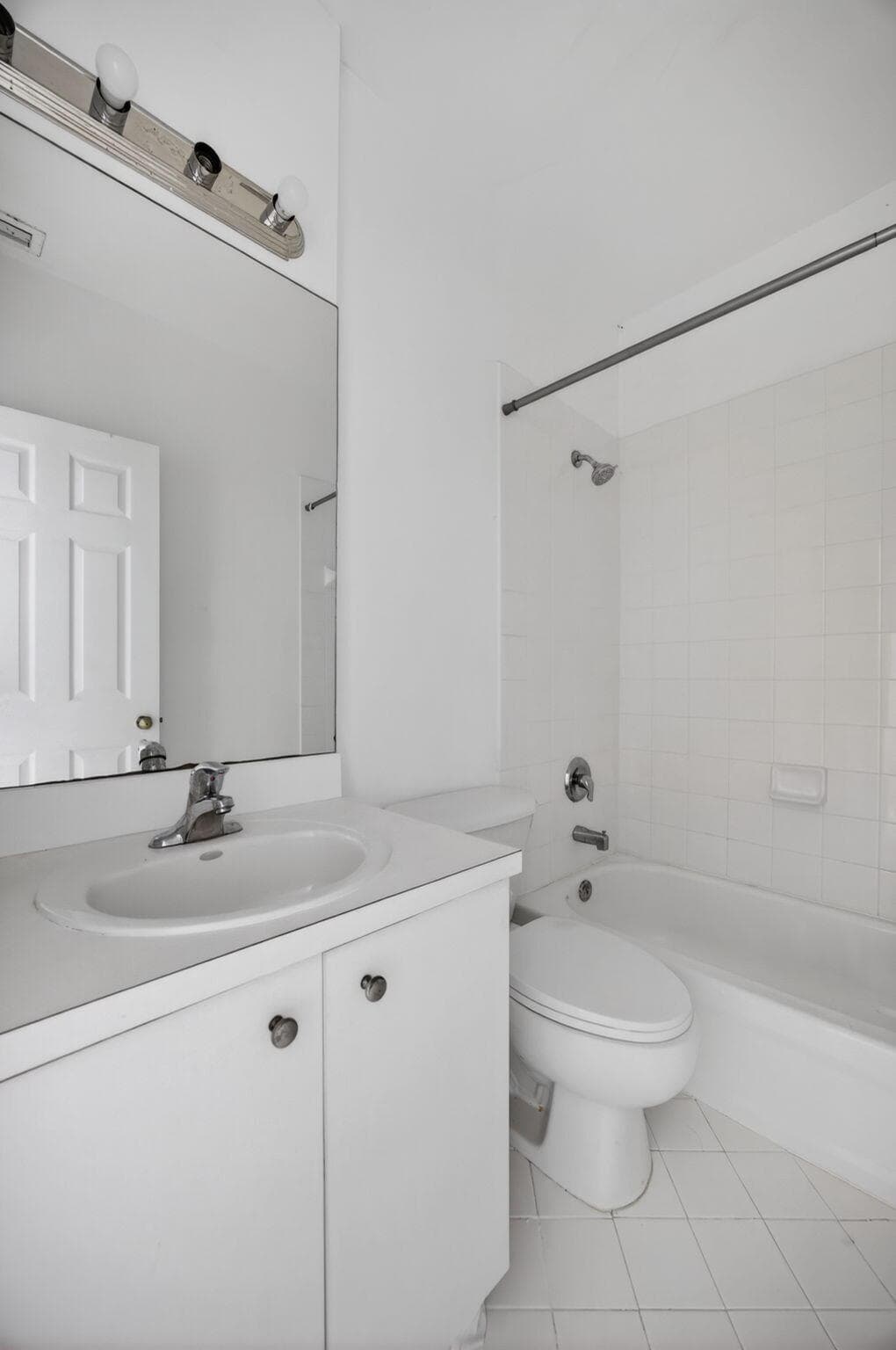 1575 NE 33rd Avenue Unit 105, Homestead, FL 33033 — photo 31 of 40