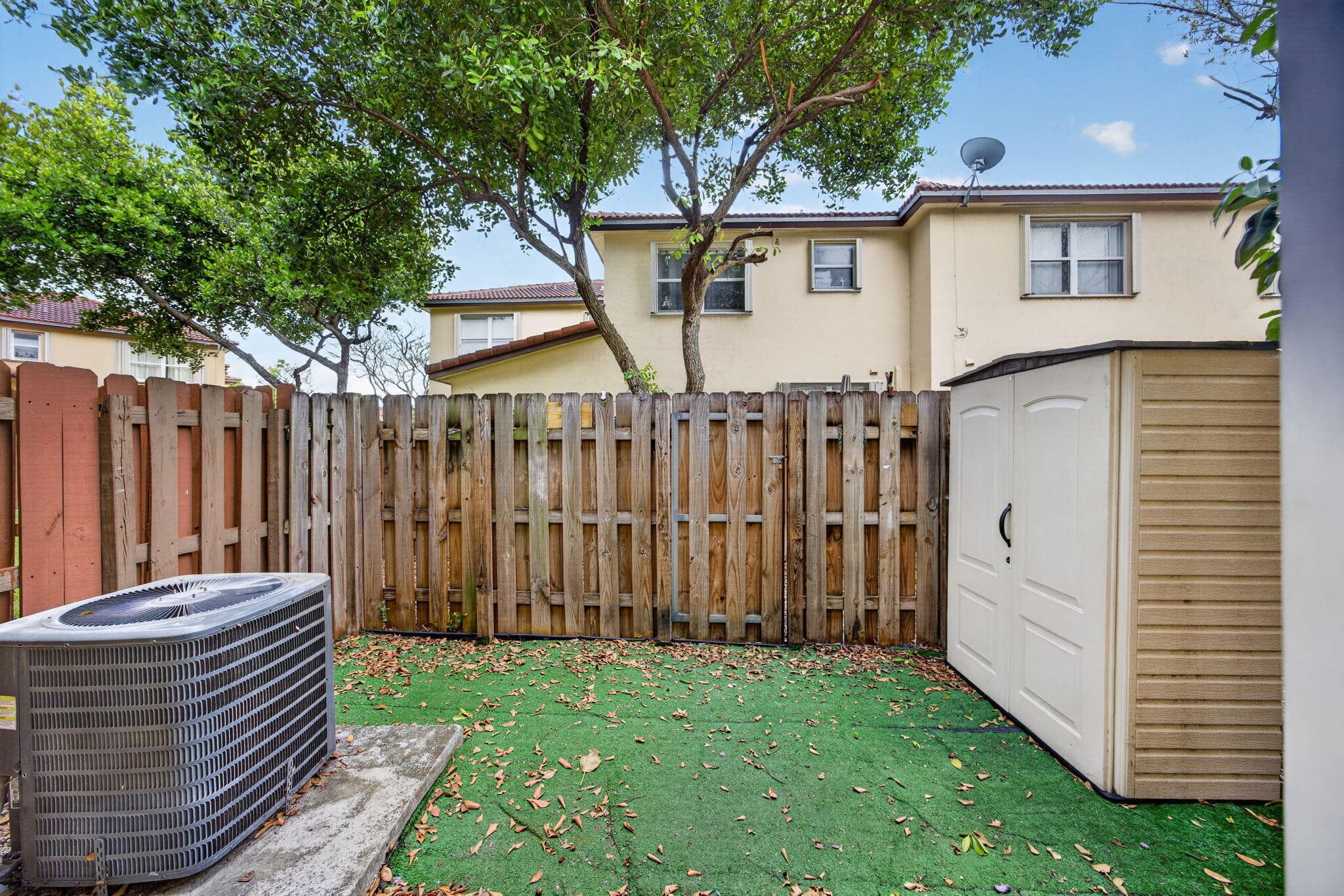 1575 NE 33rd Avenue Unit 105, Homestead, FL 33033 — photo 38 of 40