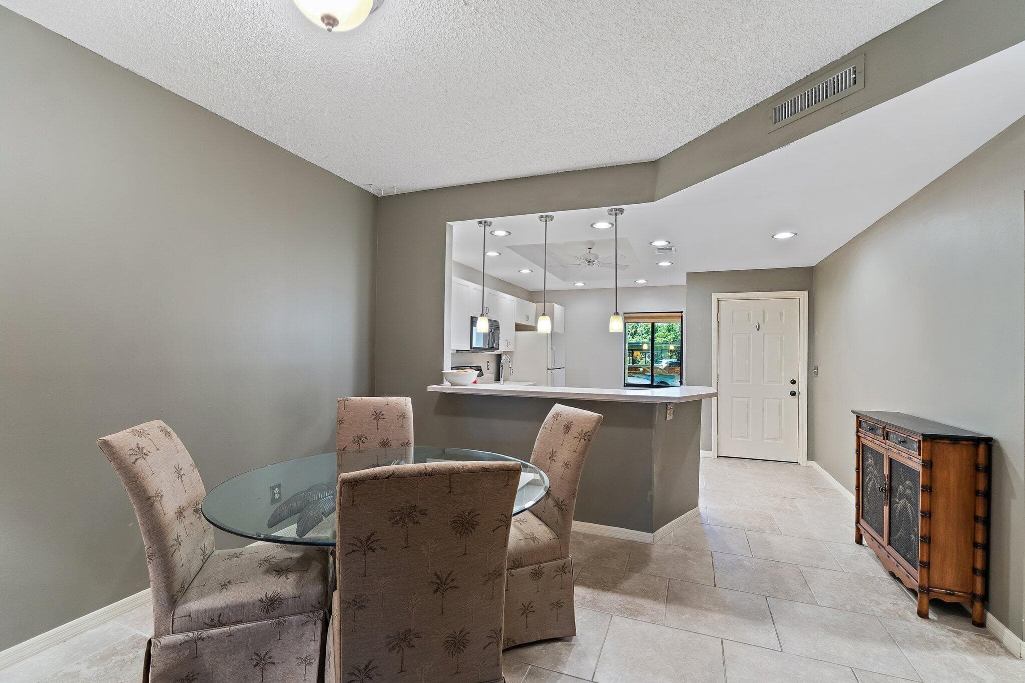6503 SE Williamsburg Drive 104, Hobe Sound, FL 33455 — photo 7 of 31