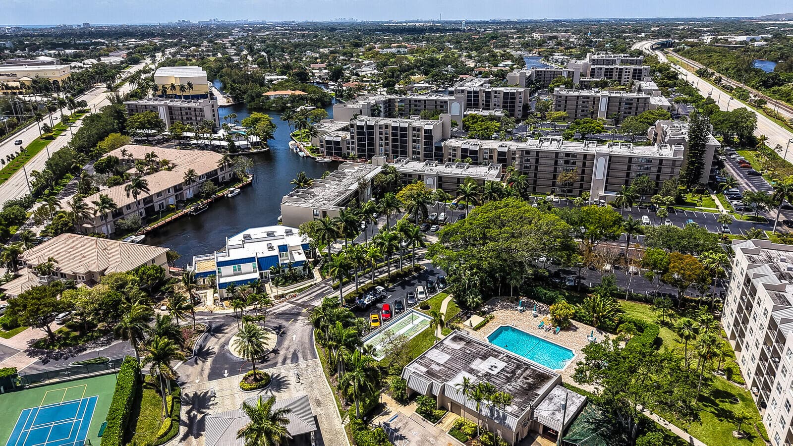 8 Royal Palm Way 401, Boca Raton, FL 33432 — photo 24 of 31