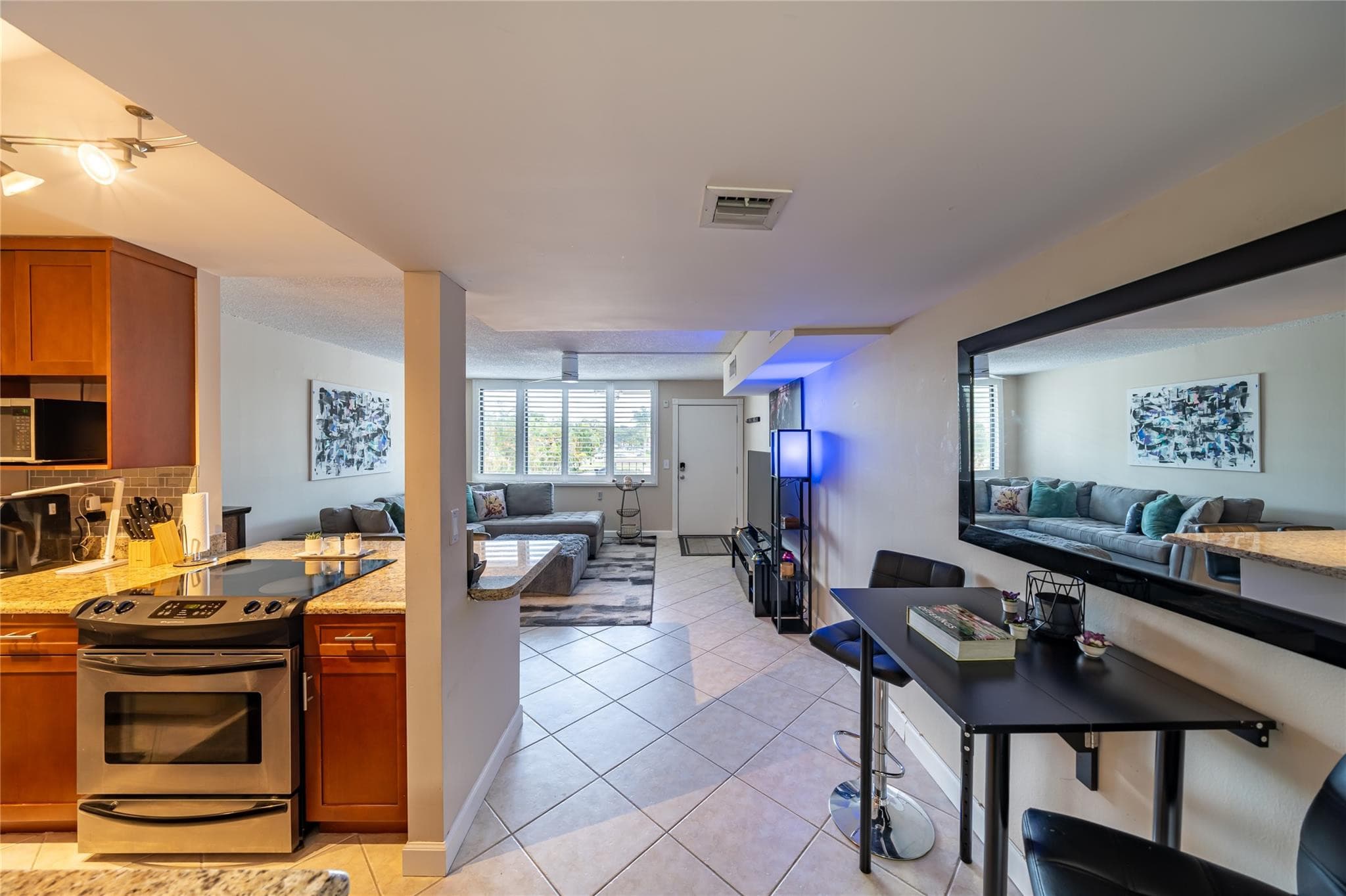 1901 N Andrews Avenue 206, Wilton Manors, FL 33311 — photo 1 of 28