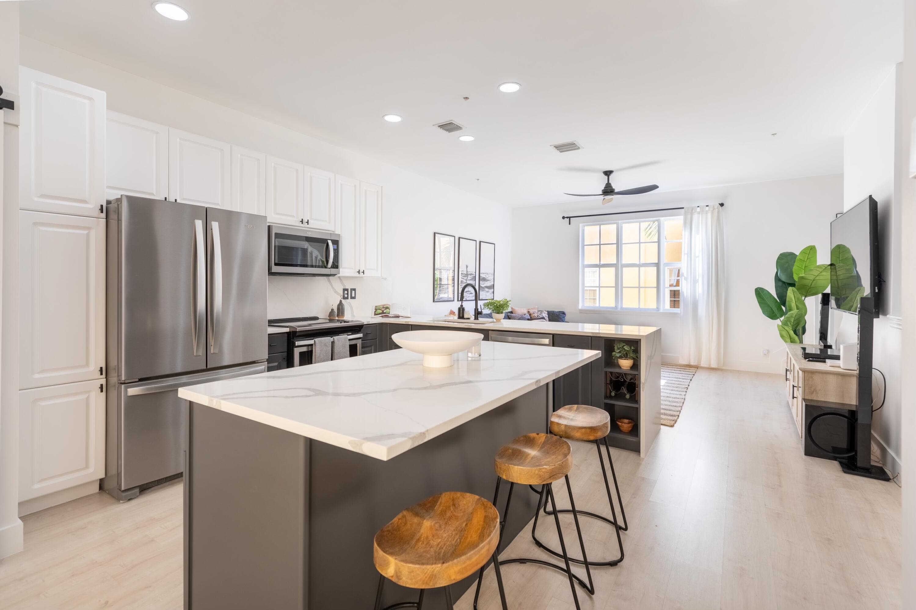 72 SE 6th Avenue H, Delray Beach, FL 33483 — photo 11 of 35