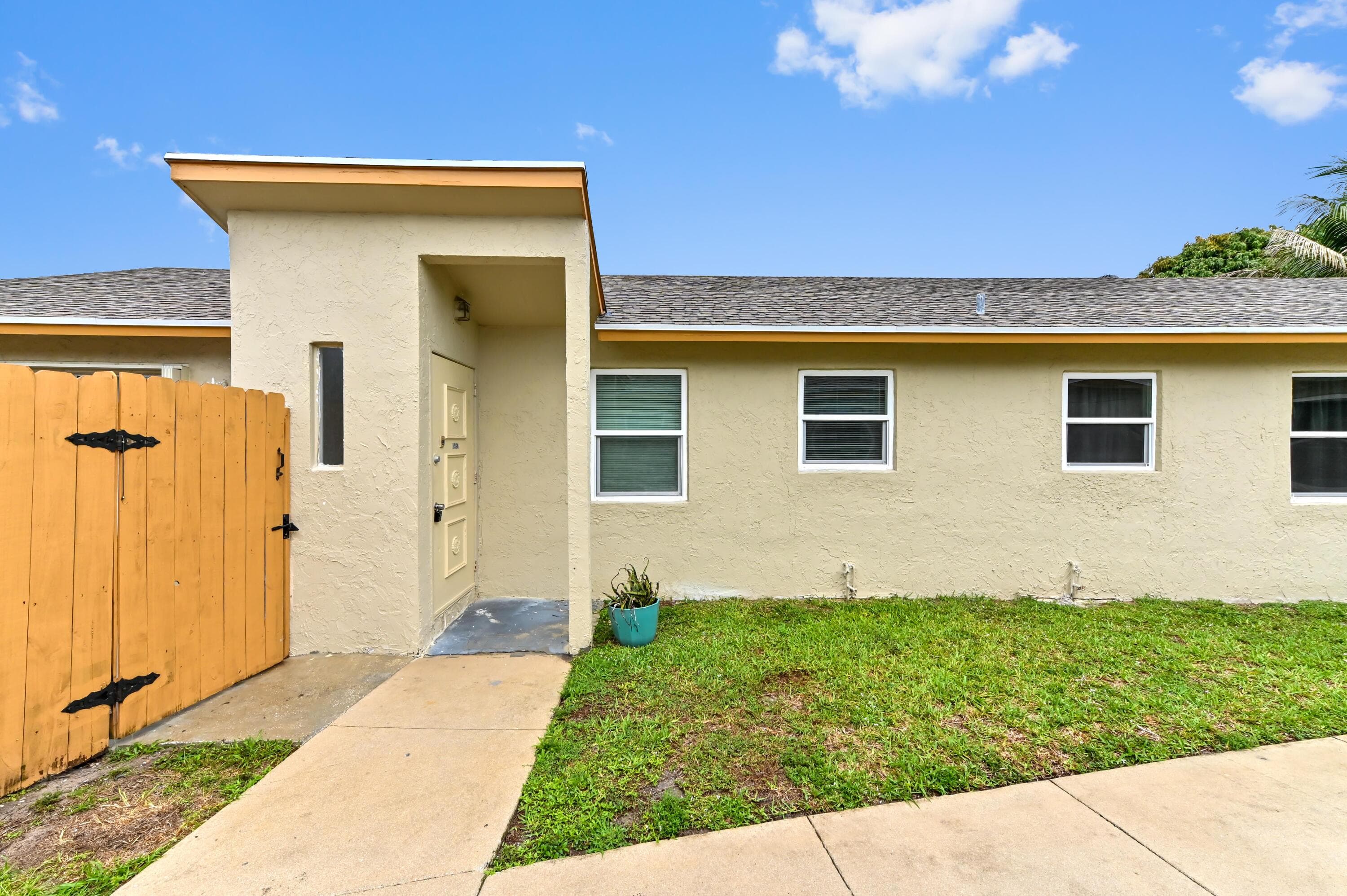 12467 Westhampton Circle, Wellington, FL 33414 — photo 2 of 21