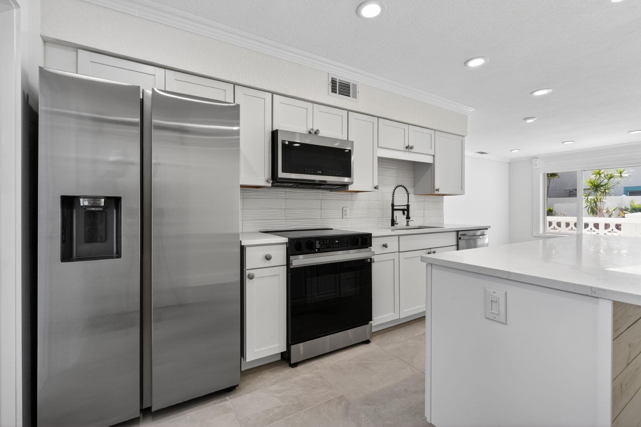 624 Southwind Circle 3, North Palm Beach, FL 33408 — photo 15 of 48