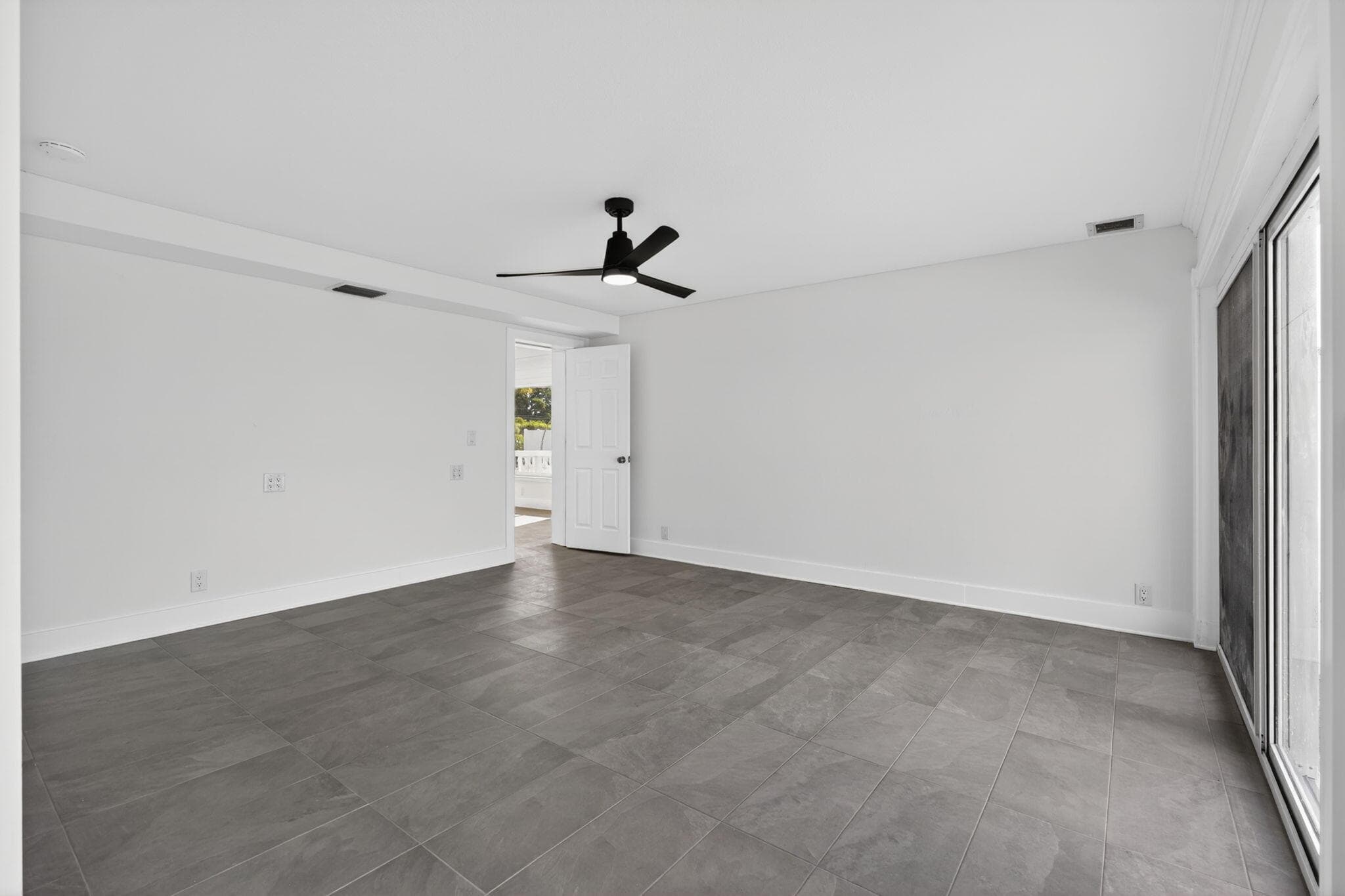 624 Southwind Circle 3, North Palm Beach, FL 33408 — photo 4 of 48