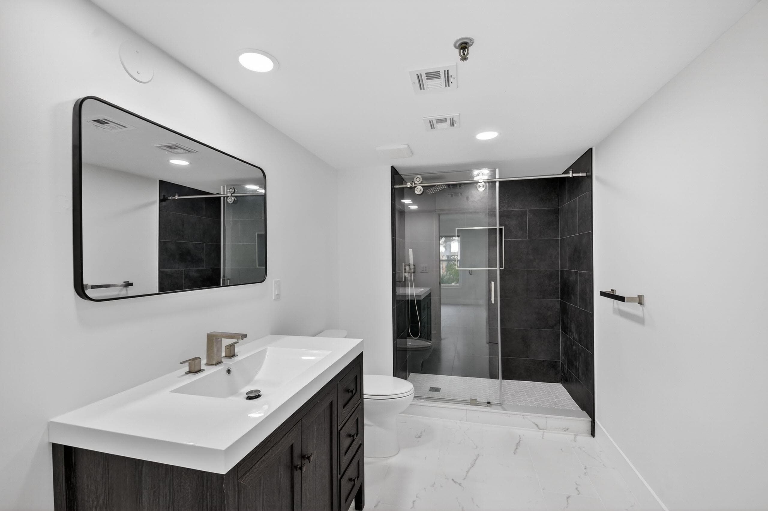 896 N Federal Highway 224, Lantana, FL 33462 — photo 14 of 45