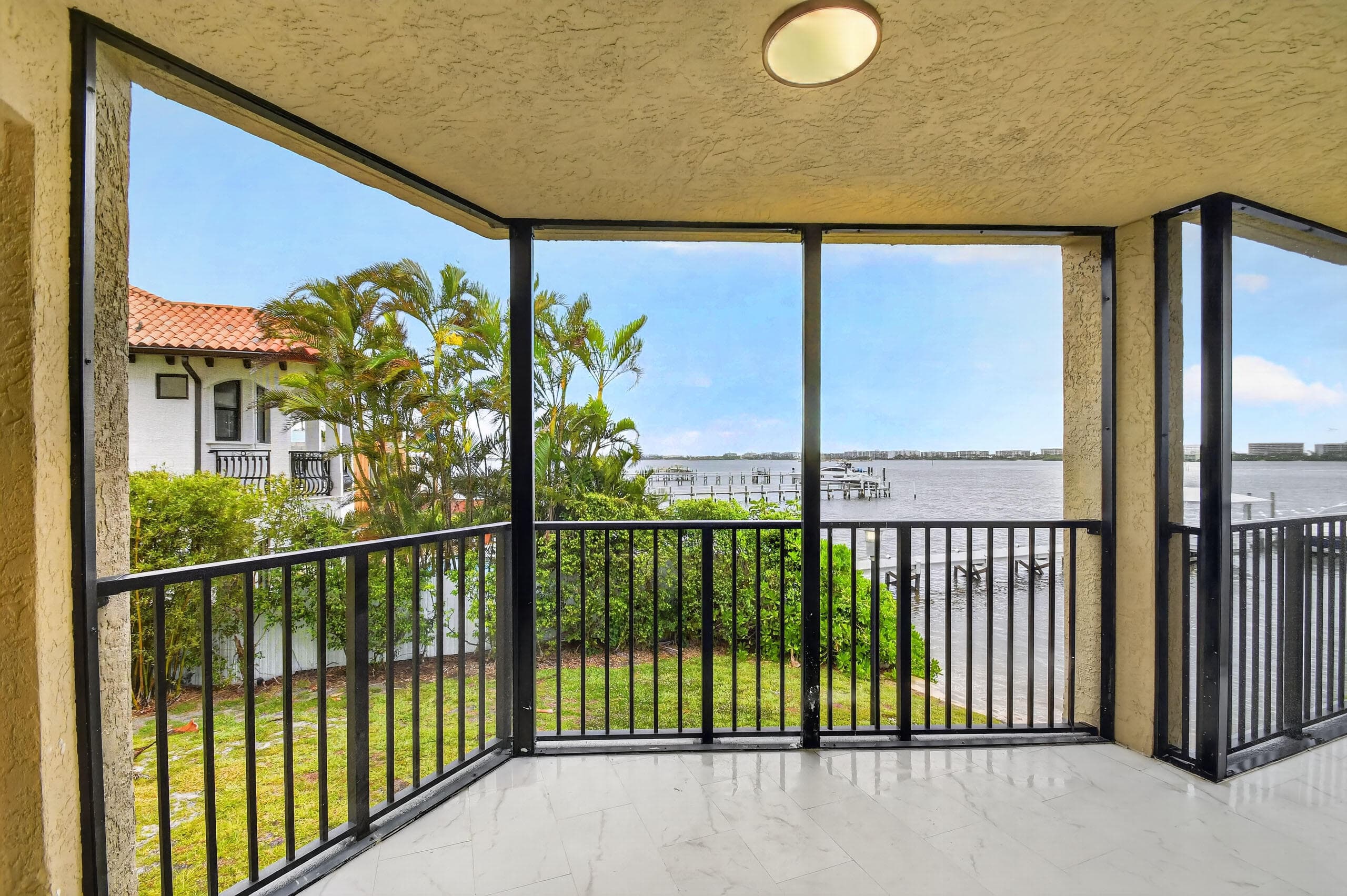 896 N Federal Highway 224, Lantana, FL 33462 — photo 23 of 45