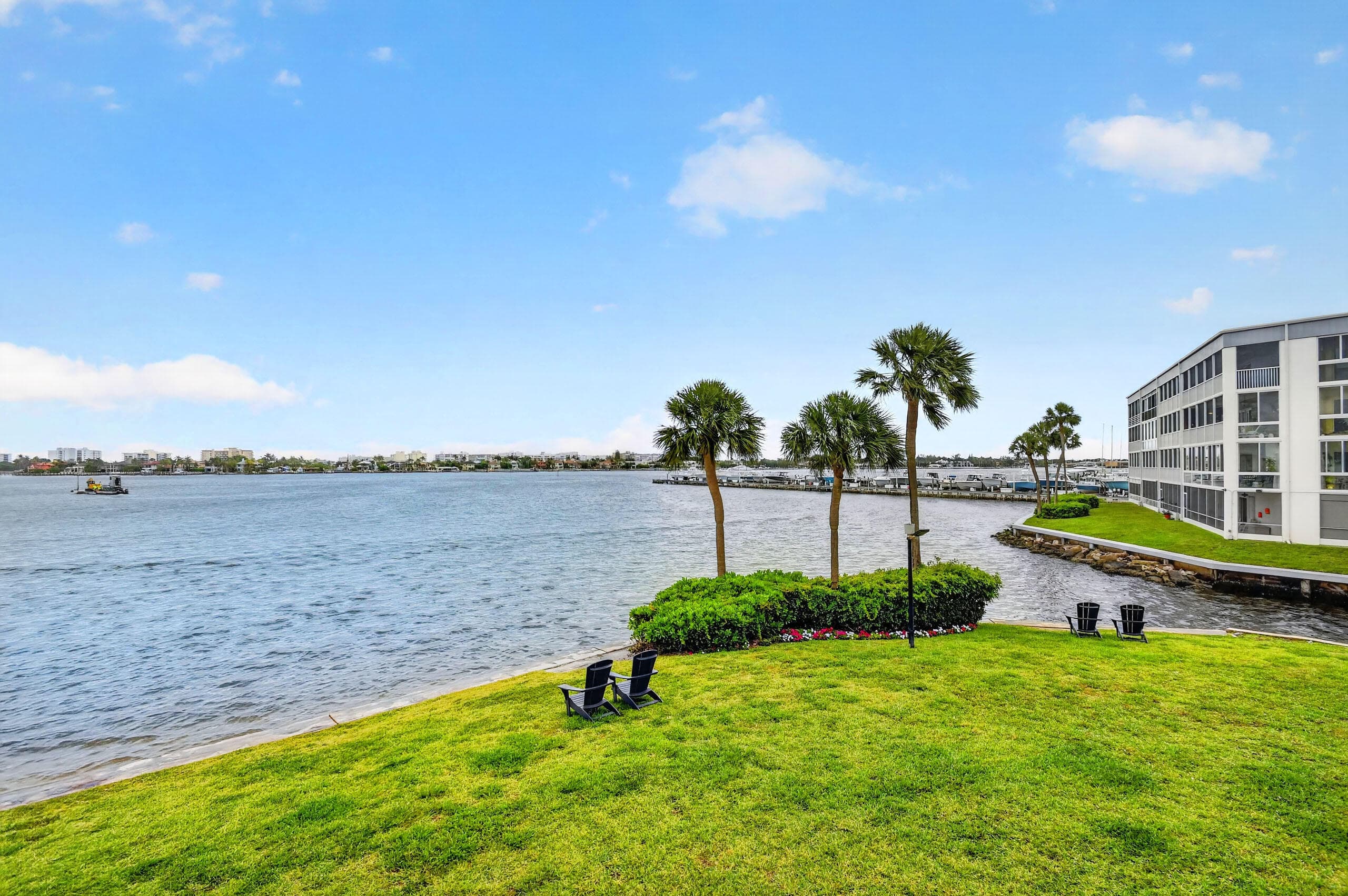 896 N Federal Highway 224, Lantana, FL 33462 — photo 31 of 45