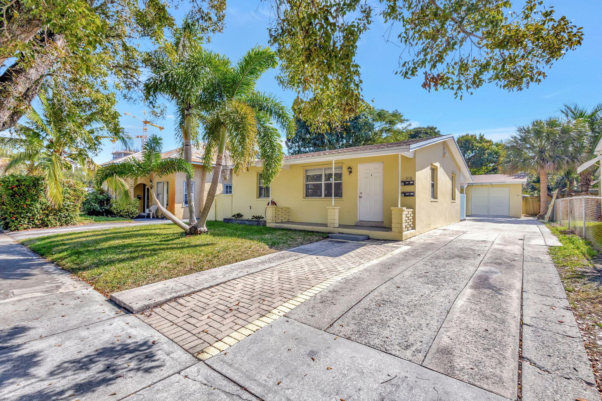 510 48th Street, West Palm Beach, FL 33407 — photo 4 of 48