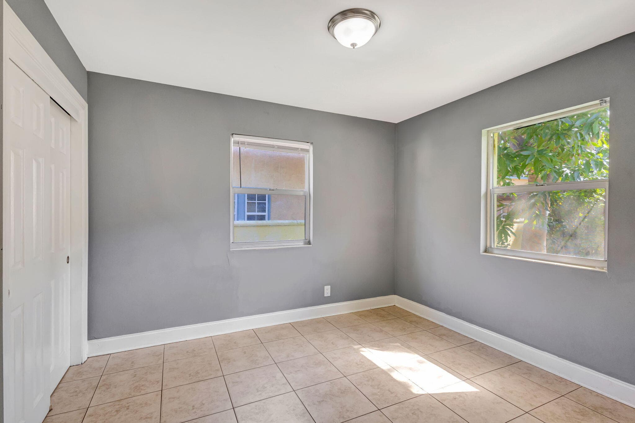510 48th Street, West Palm Beach, FL 33407 — photo 21 of 48