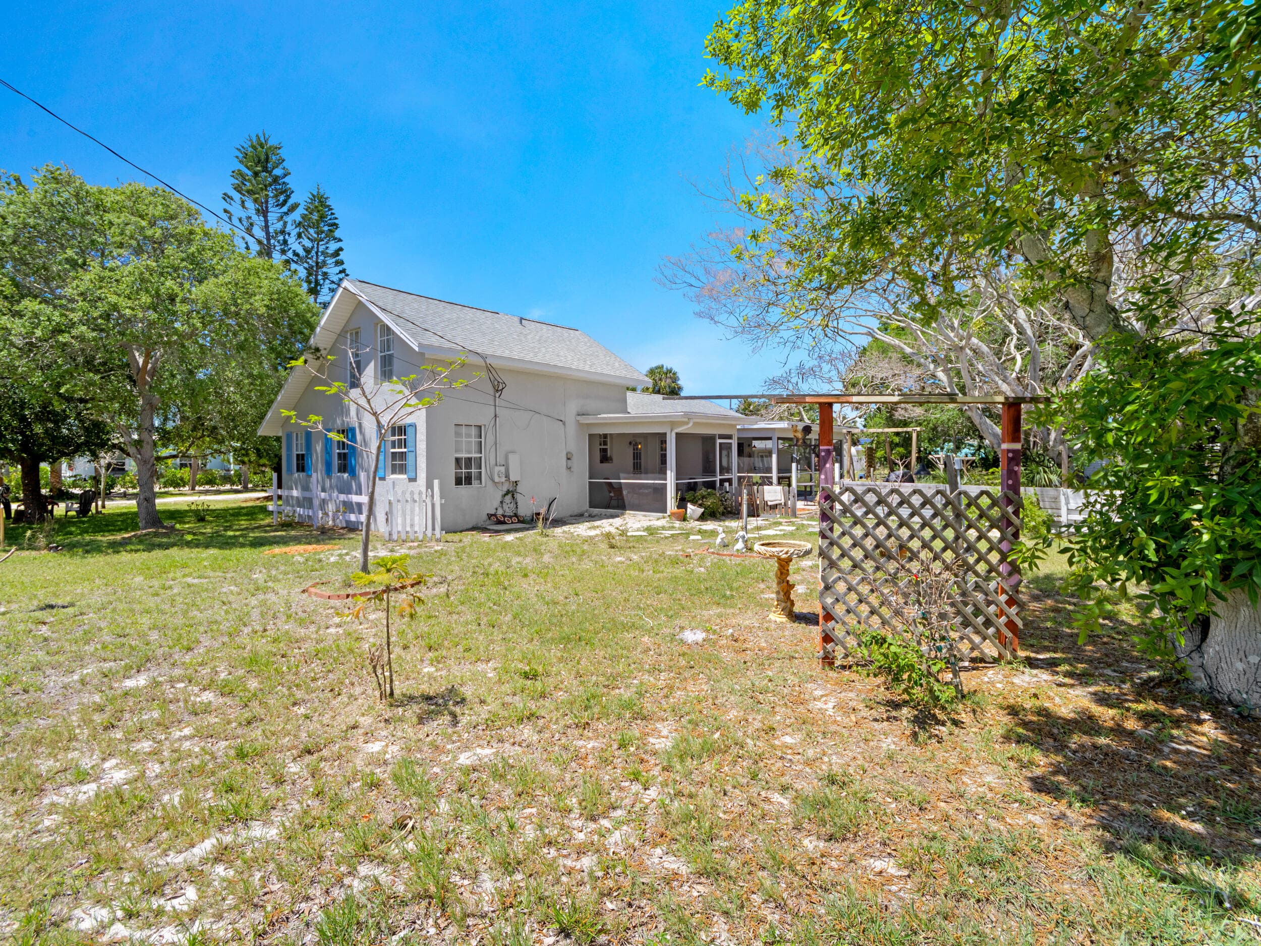 532 Sunset Boulevard, Melbourne Beach, FL 32951 — photo 6 of 57