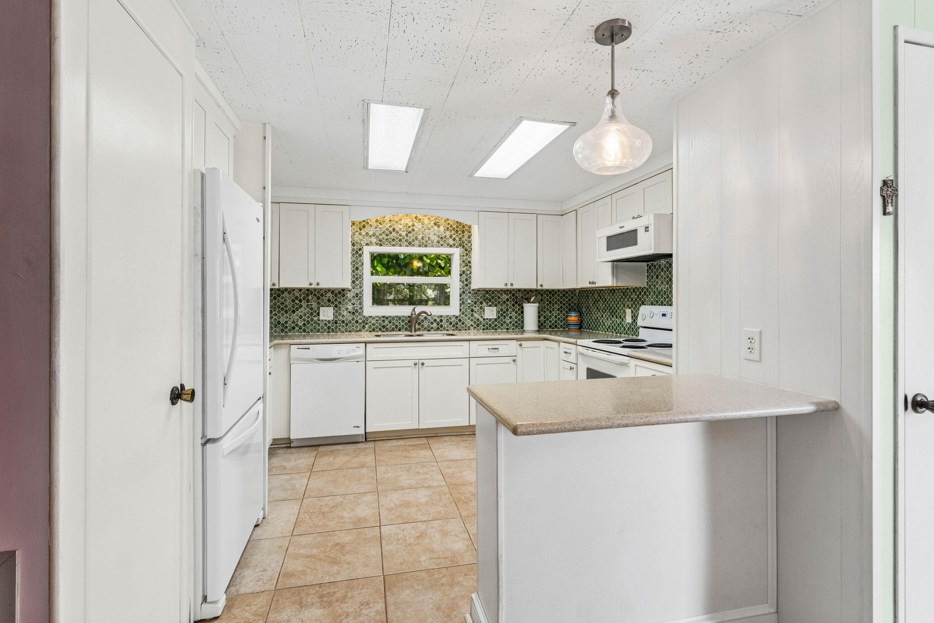 205 S Ibis Drive R, Briny Breezes, FL 33435 — photo 9 of 20
