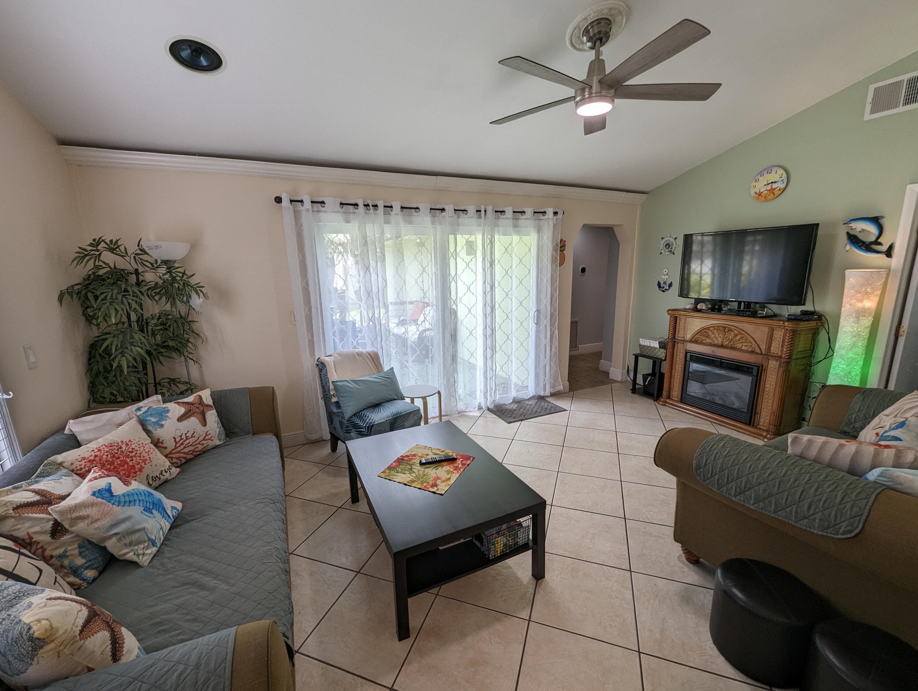 2394 Zeder Avenue, Delray Beach, FL 33444 — photo 1 of 18