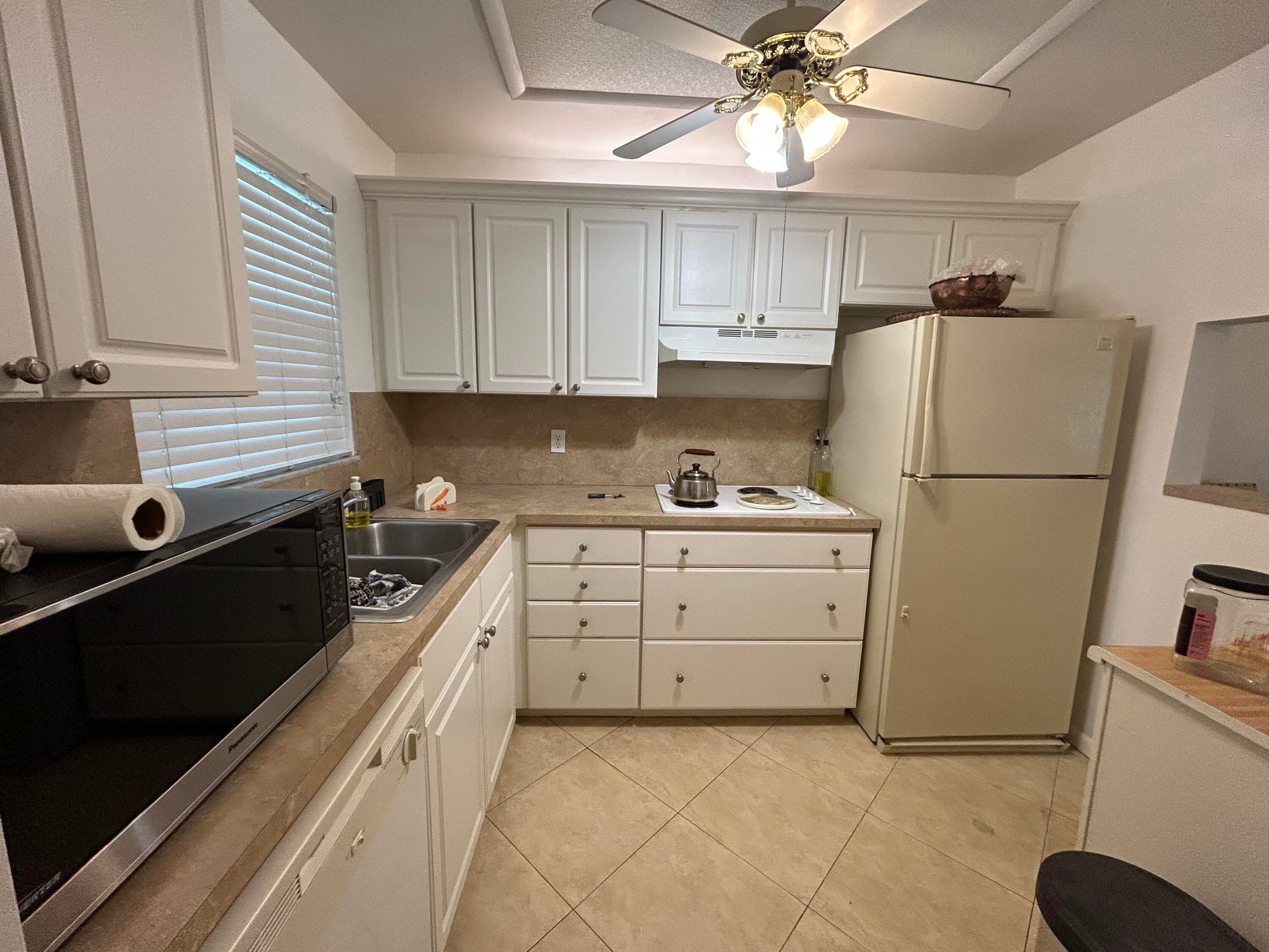 6600 Royal Palm Boulevard 304b, Margate, FL 33063 — photo 1 of 13