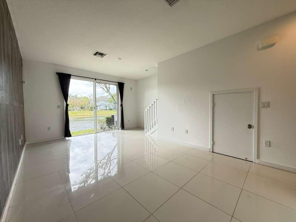 3563 NW 13th Street, Fort Lauderdale, FL 33311 — photo 6 of 20