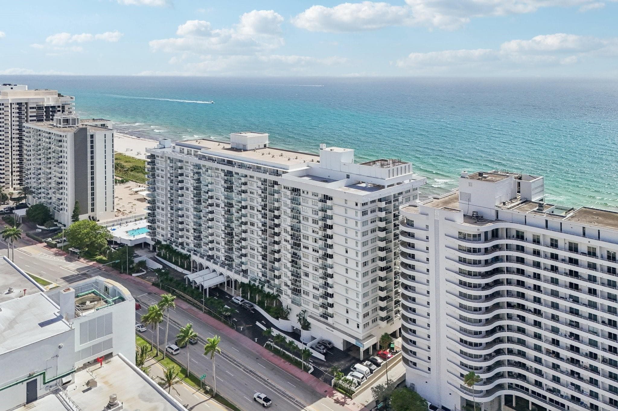 5601 Collins Avenue 1716, Miami Beach, FL 33140 — photo 37 of 42