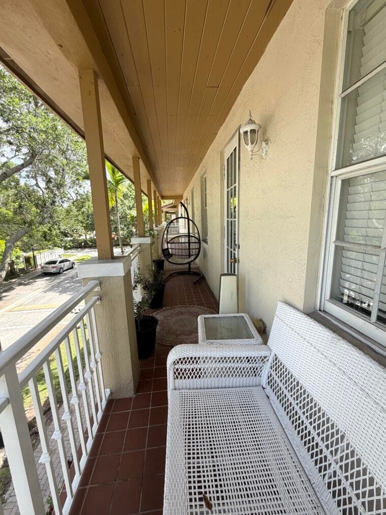 2403 NW 7th Street, Boynton Beach, FL 33426 — photo 9 of 16
