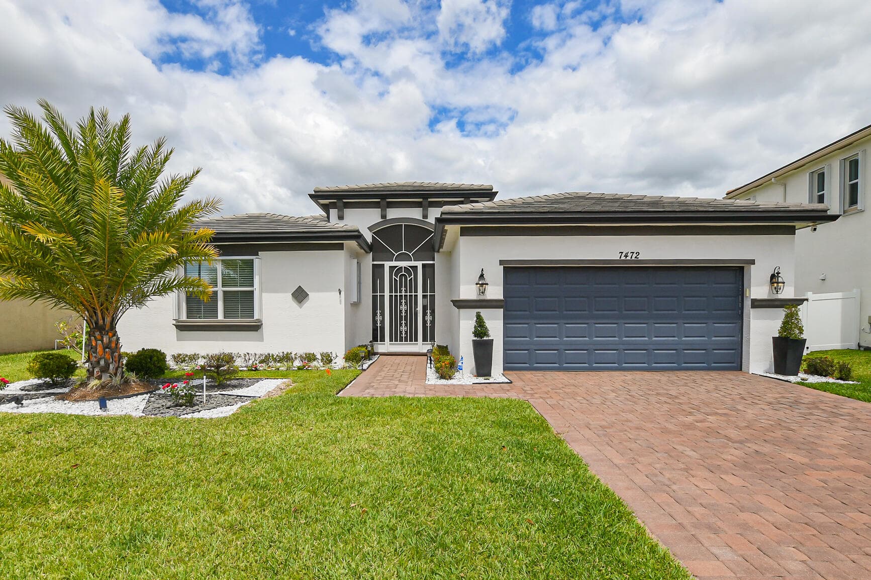 7472 NW Greenspring Street, Port St. Lucie, FL 34987 — photo 4 of 56