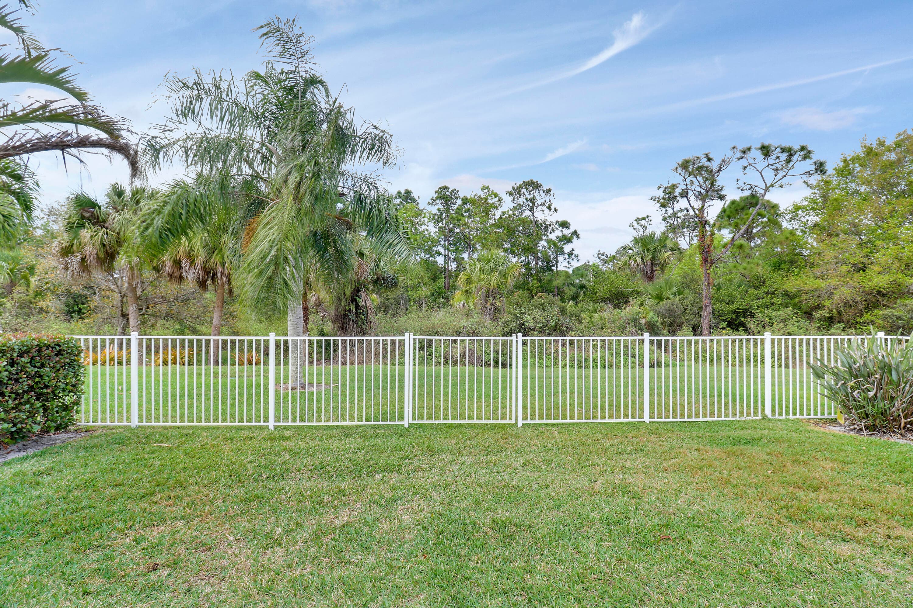 8558 SE Retreat Drive, Hobe Sound, FL 33455 — photo 35 of 45