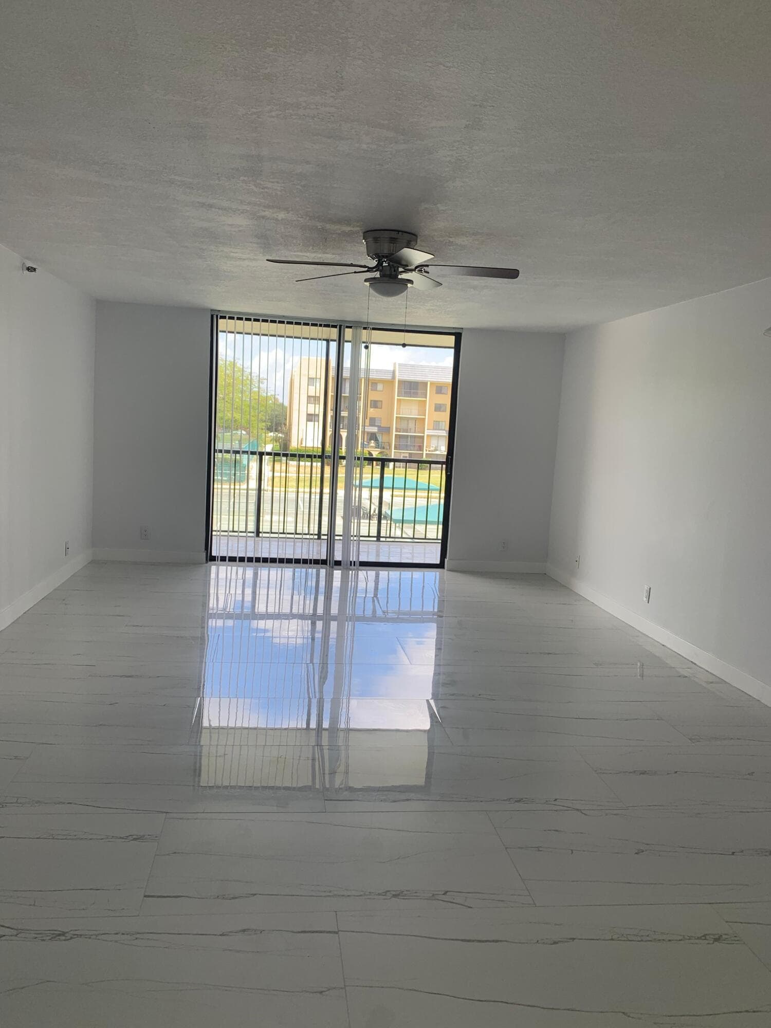 2786 Tennis Club Drive 301, West Palm Beach, FL 33417 — photo 3 of 15