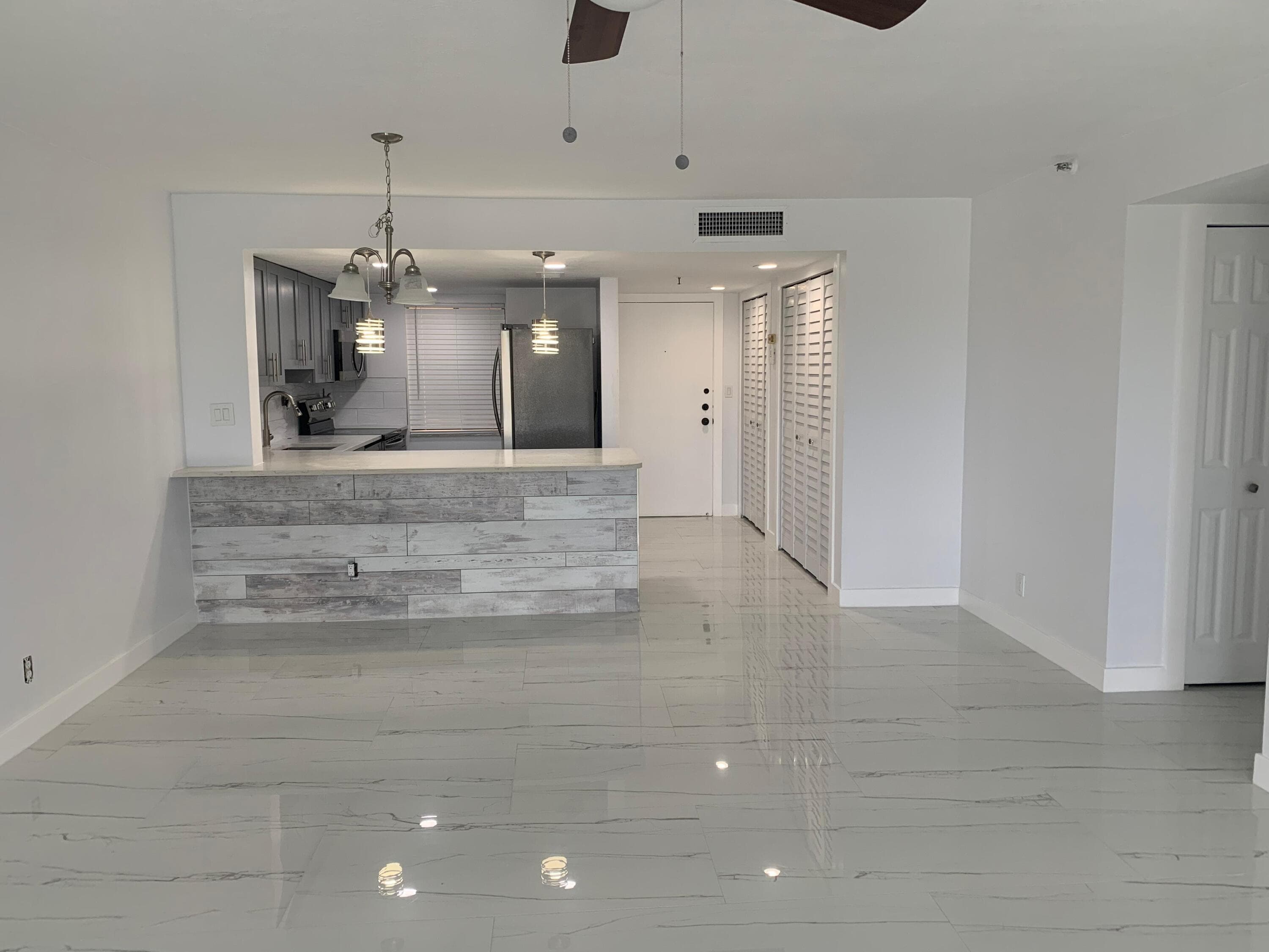 2786 Tennis Club Drive 301, West Palm Beach, FL 33417 — photo 6 of 15