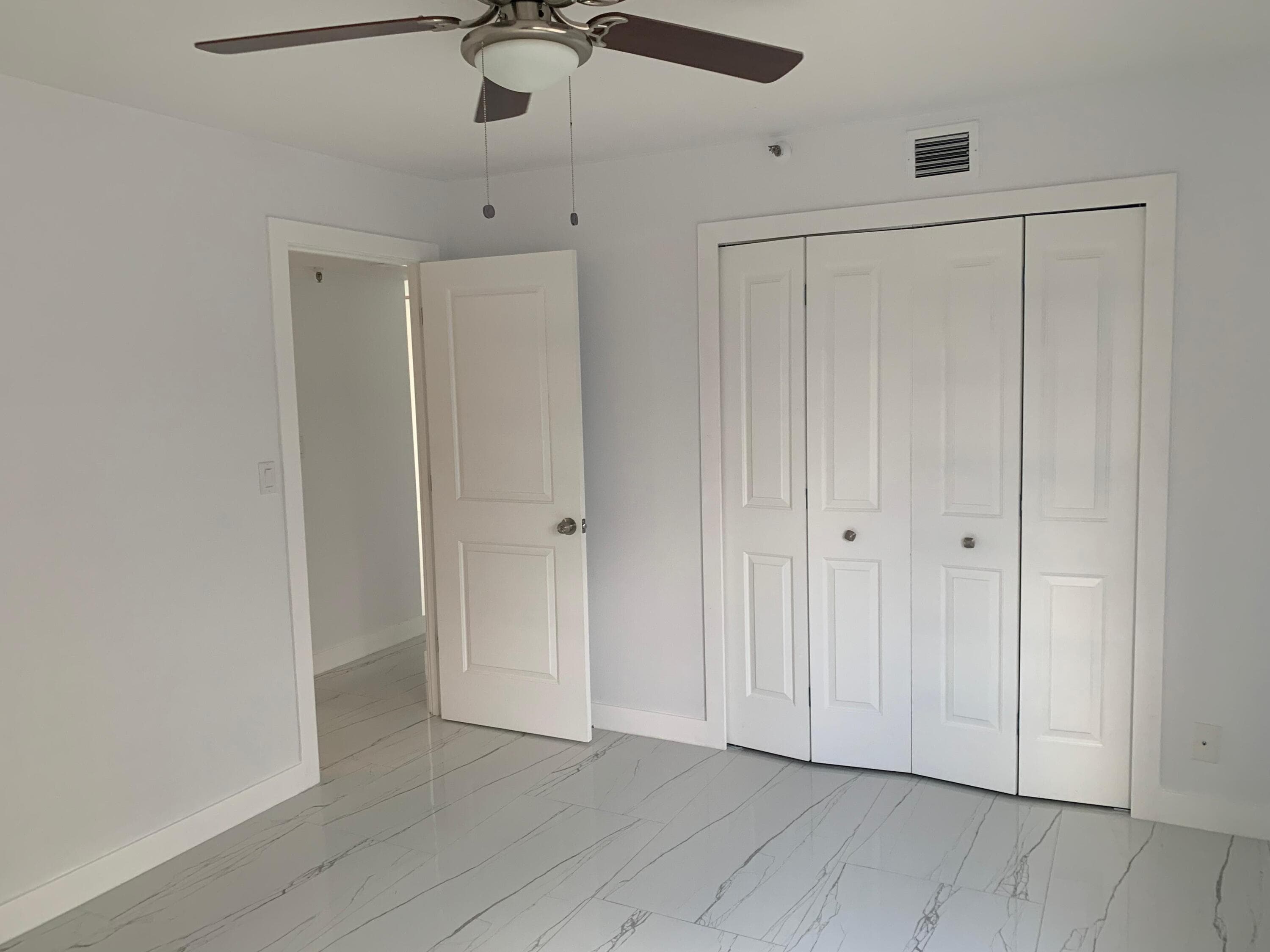 2786 Tennis Club Drive 301, West Palm Beach, FL 33417 — photo 13 of 15